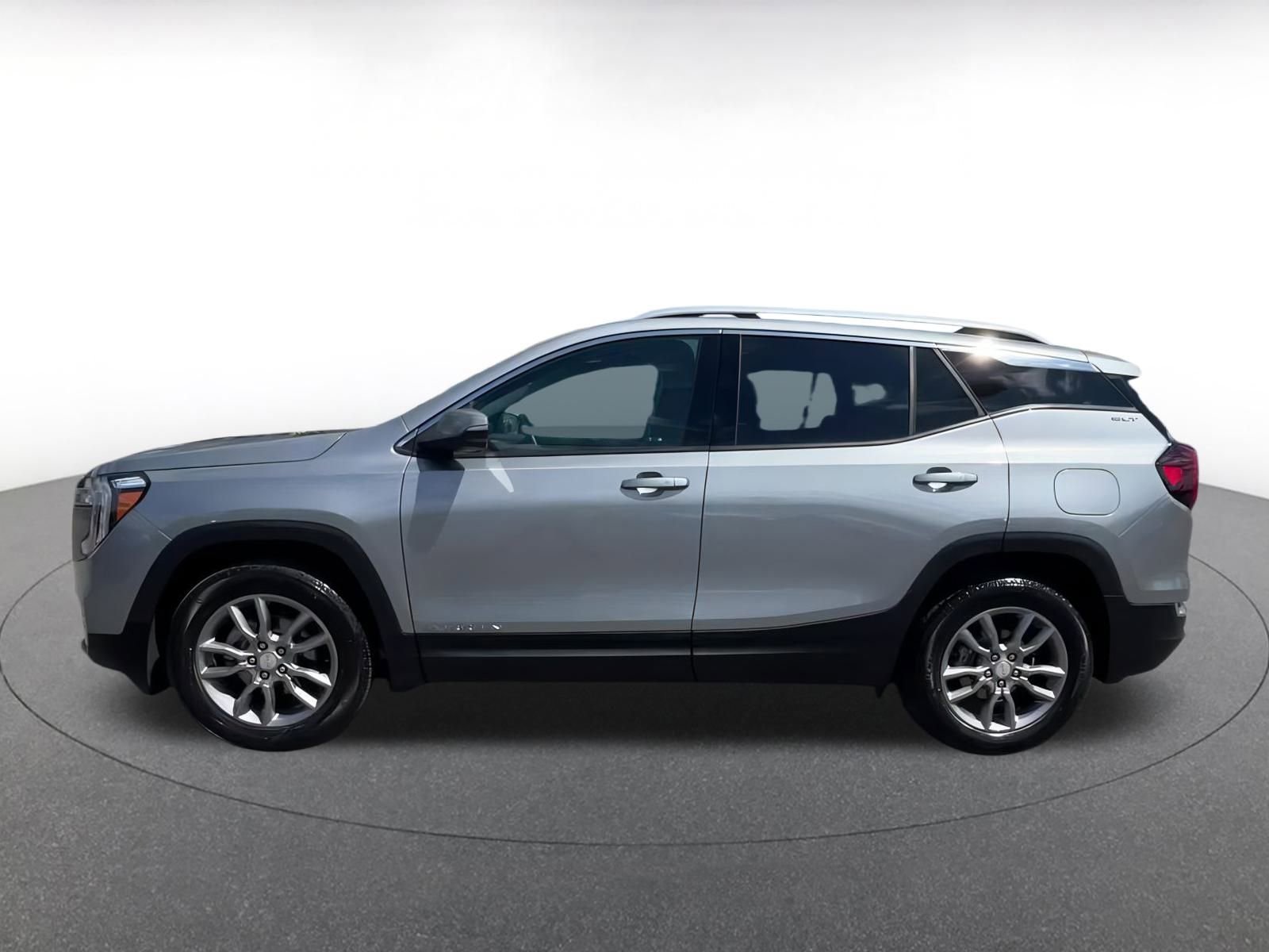 Thumbnail: 2024 GMC Terrain - 9