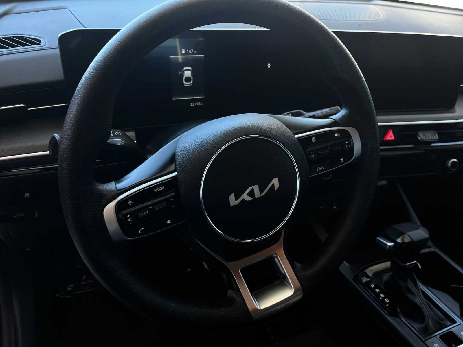 Thumbnail: 2025 Kia K5 - 29