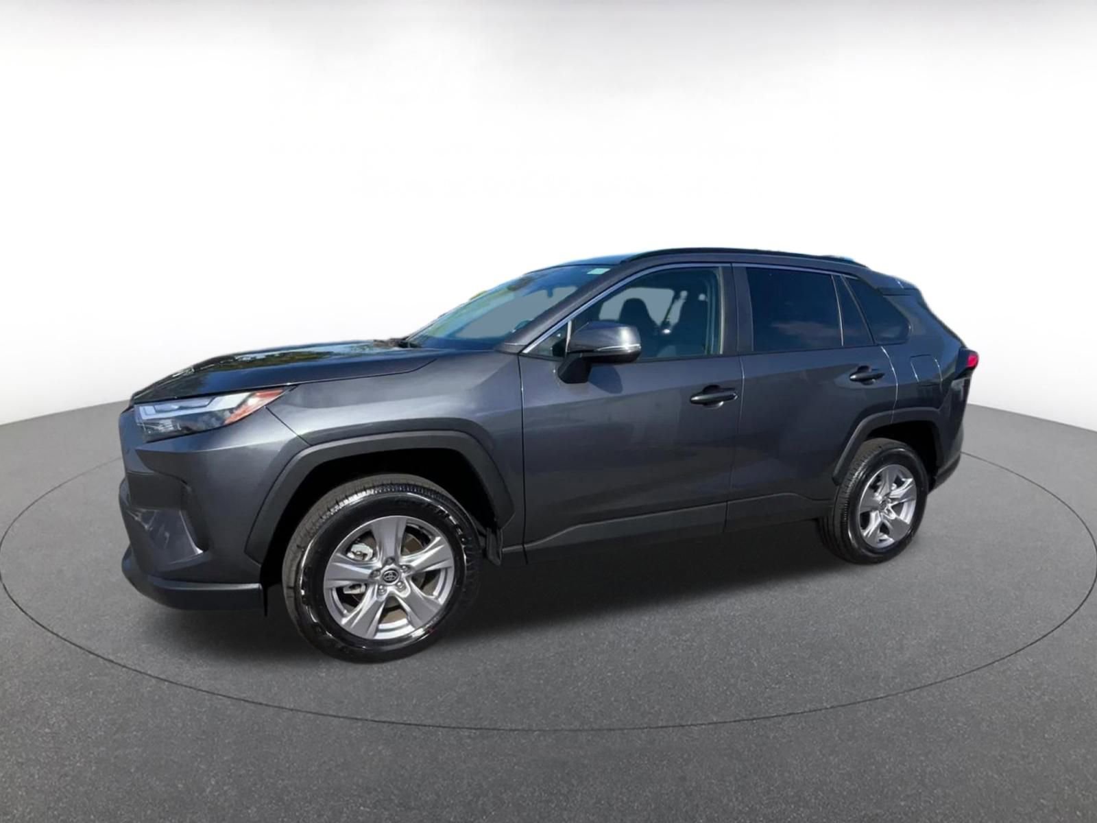 Thumbnail: 2025 Toyota RAV4 - 8