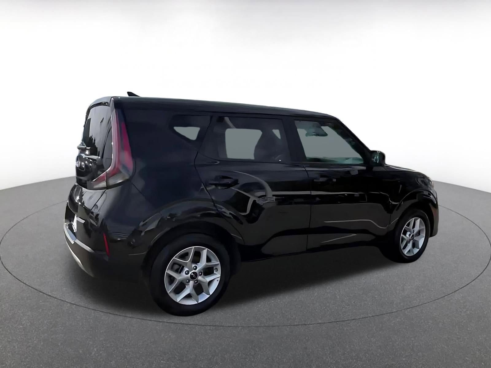 Thumbnail: 2025 Kia Soul - 14