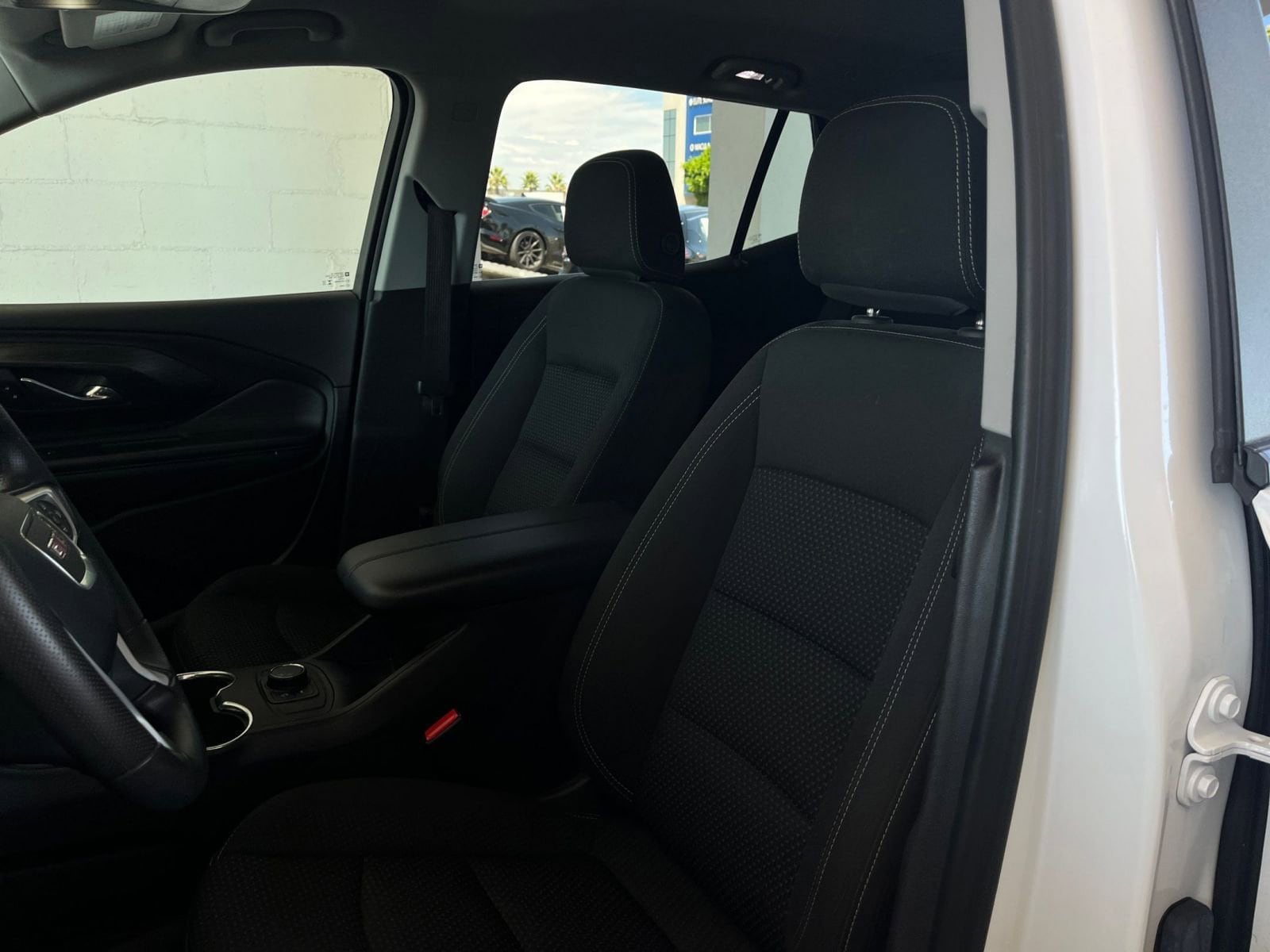 Thumbnail: 2024 GMC Terrain - 27
