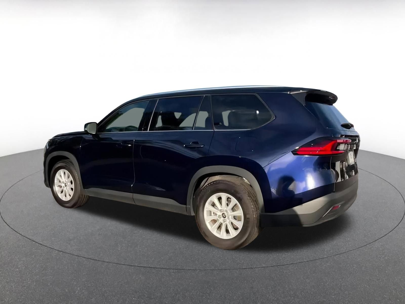 Thumbnail: 2025 Toyota Grand Highlander - 10