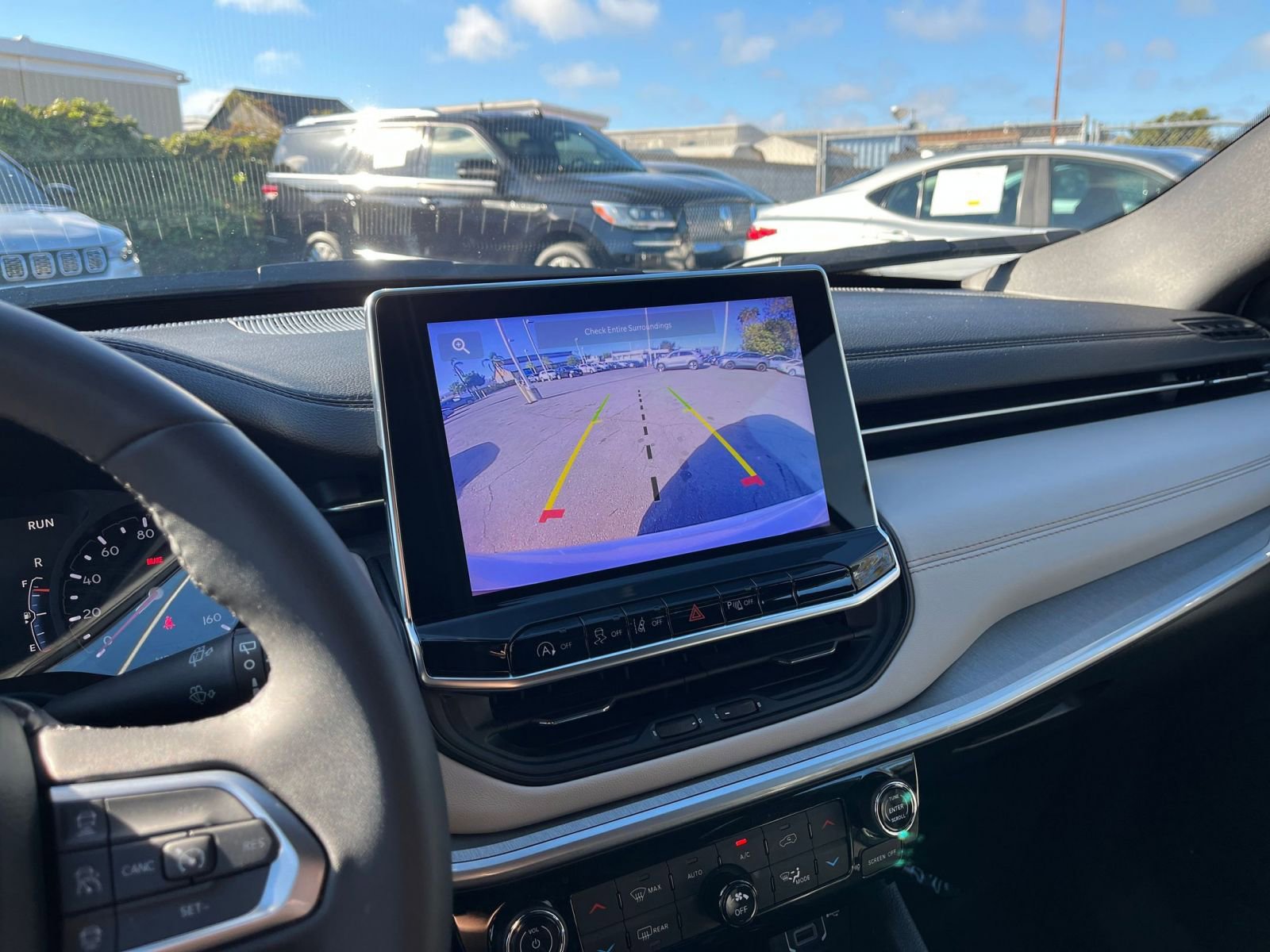 Thumbnail: 2025 Jeep Compass - 17