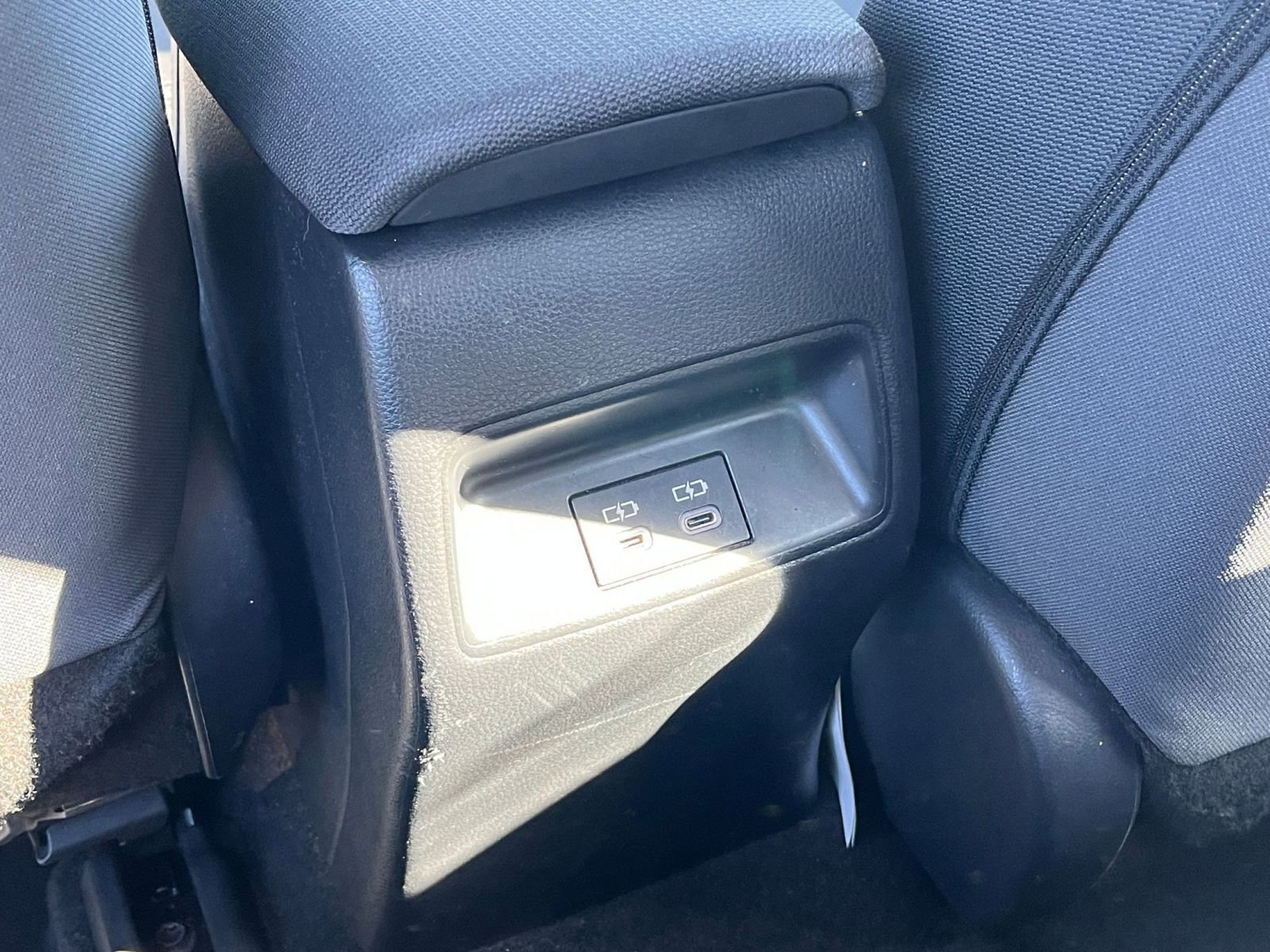 Thumbnail: 2023 Toyota Corolla - 24