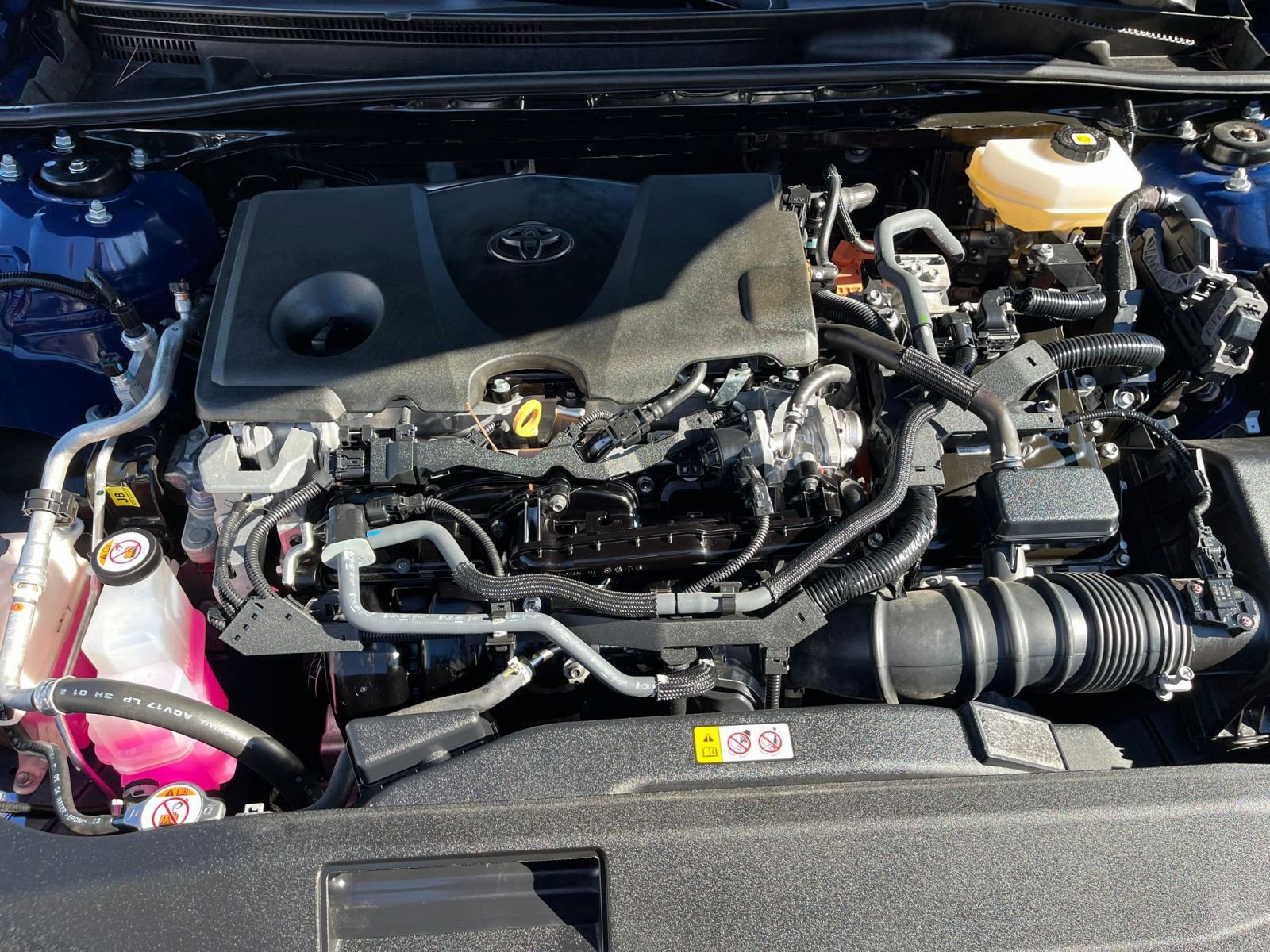 Thumbnail: 2025 Toyota Camry - 32