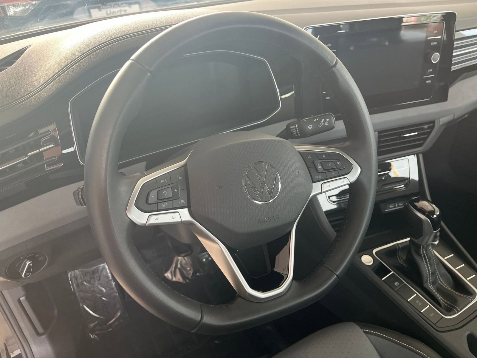 Thumbnail: 2025 Volkswagen Jetta - 28