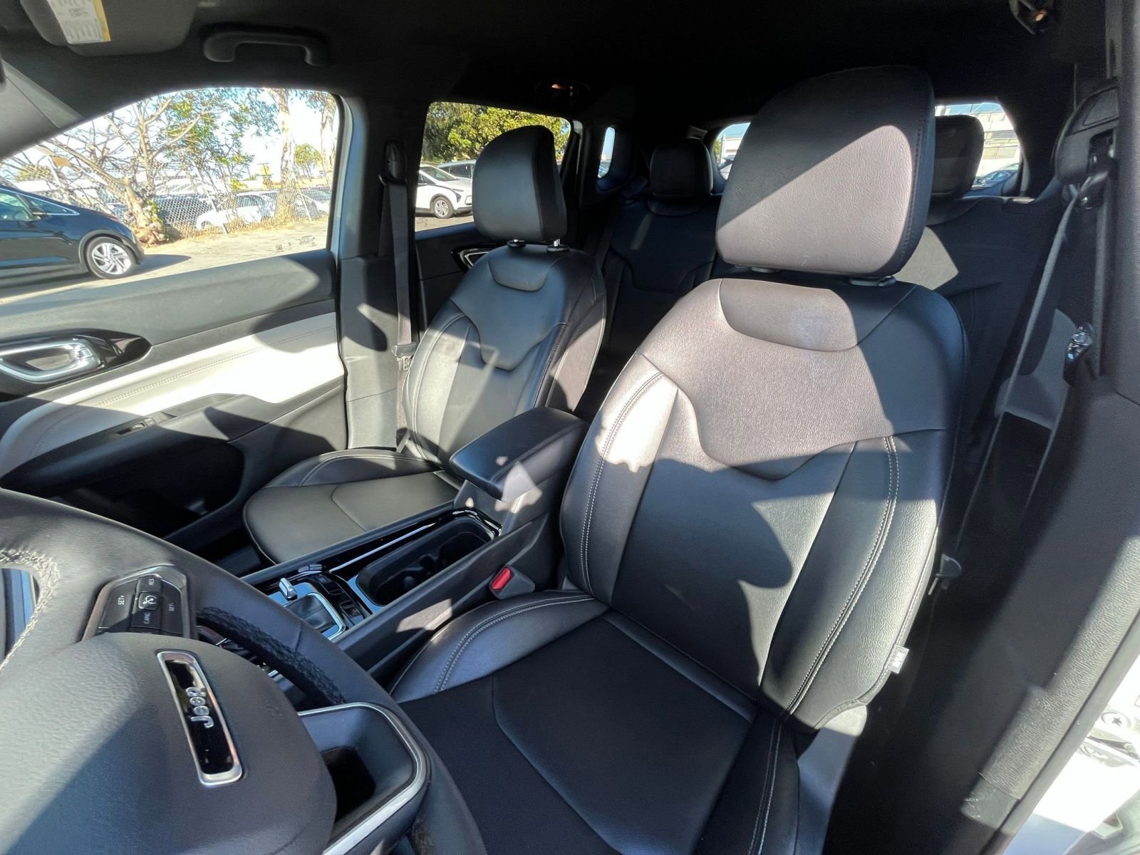 Thumbnail: 2025 Jeep Compass - 27