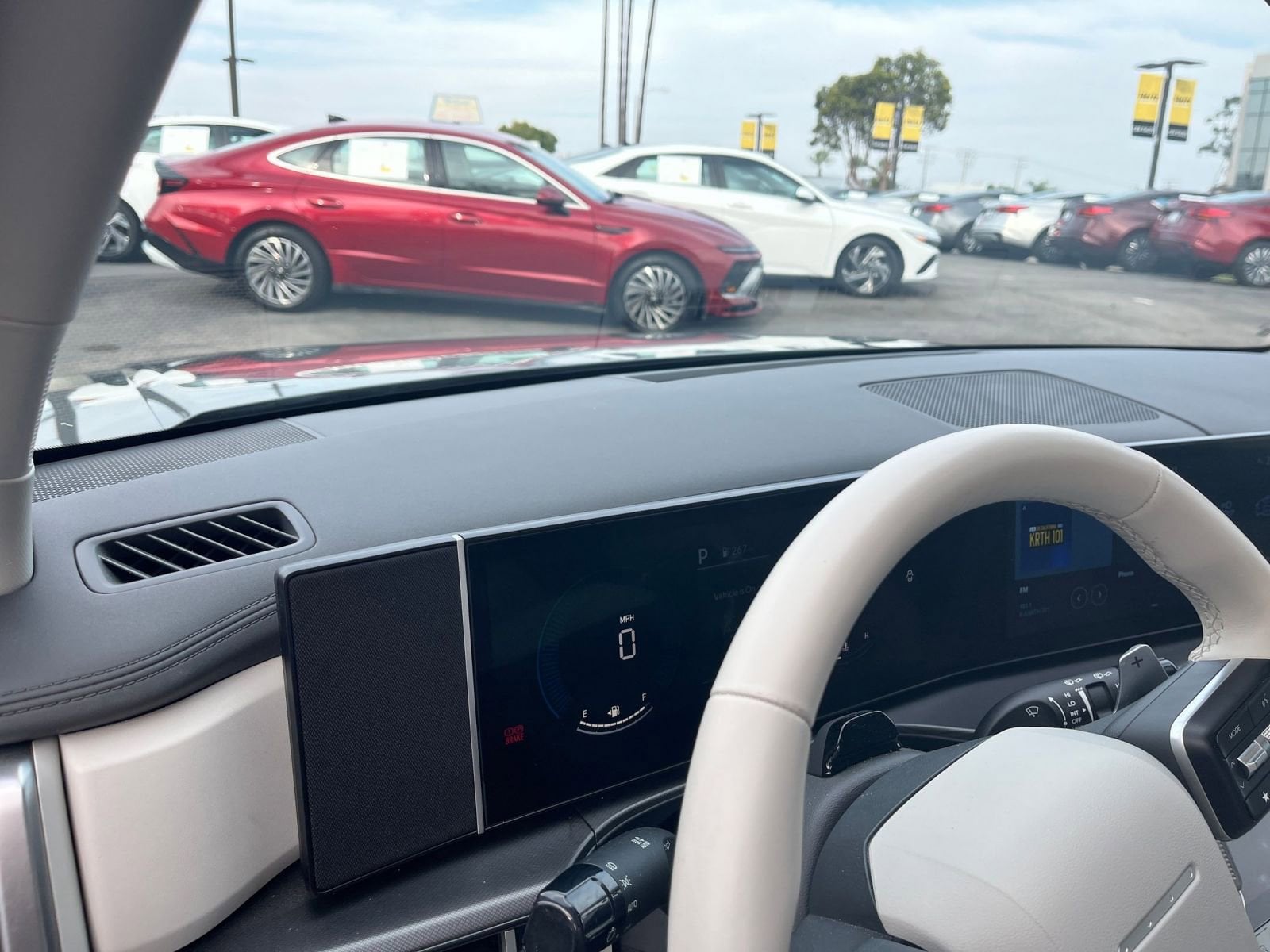 Thumbnail: 2025 Hyundai Santa Fe - 34