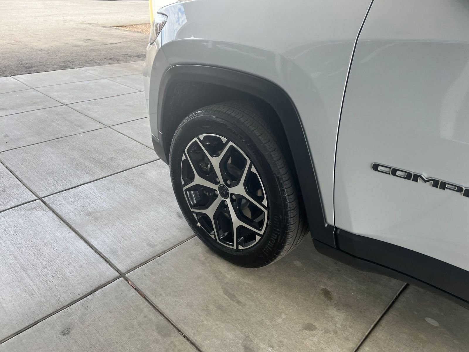 Thumbnail: 2025 Jeep Compass - 30