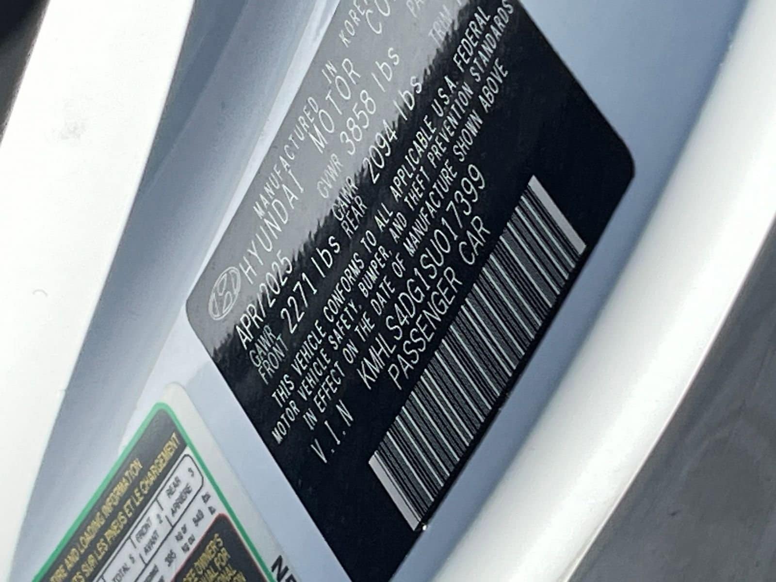 Thumbnail: 2025 Hyundai Elantra - 30