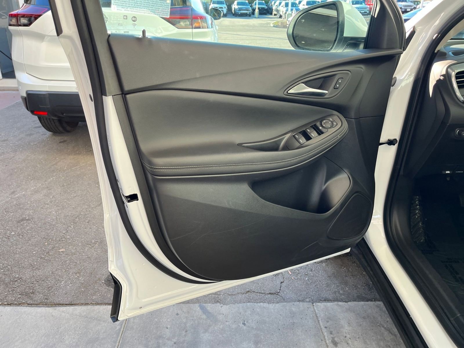 Thumbnail: 2025 Buick Encore GX - 20