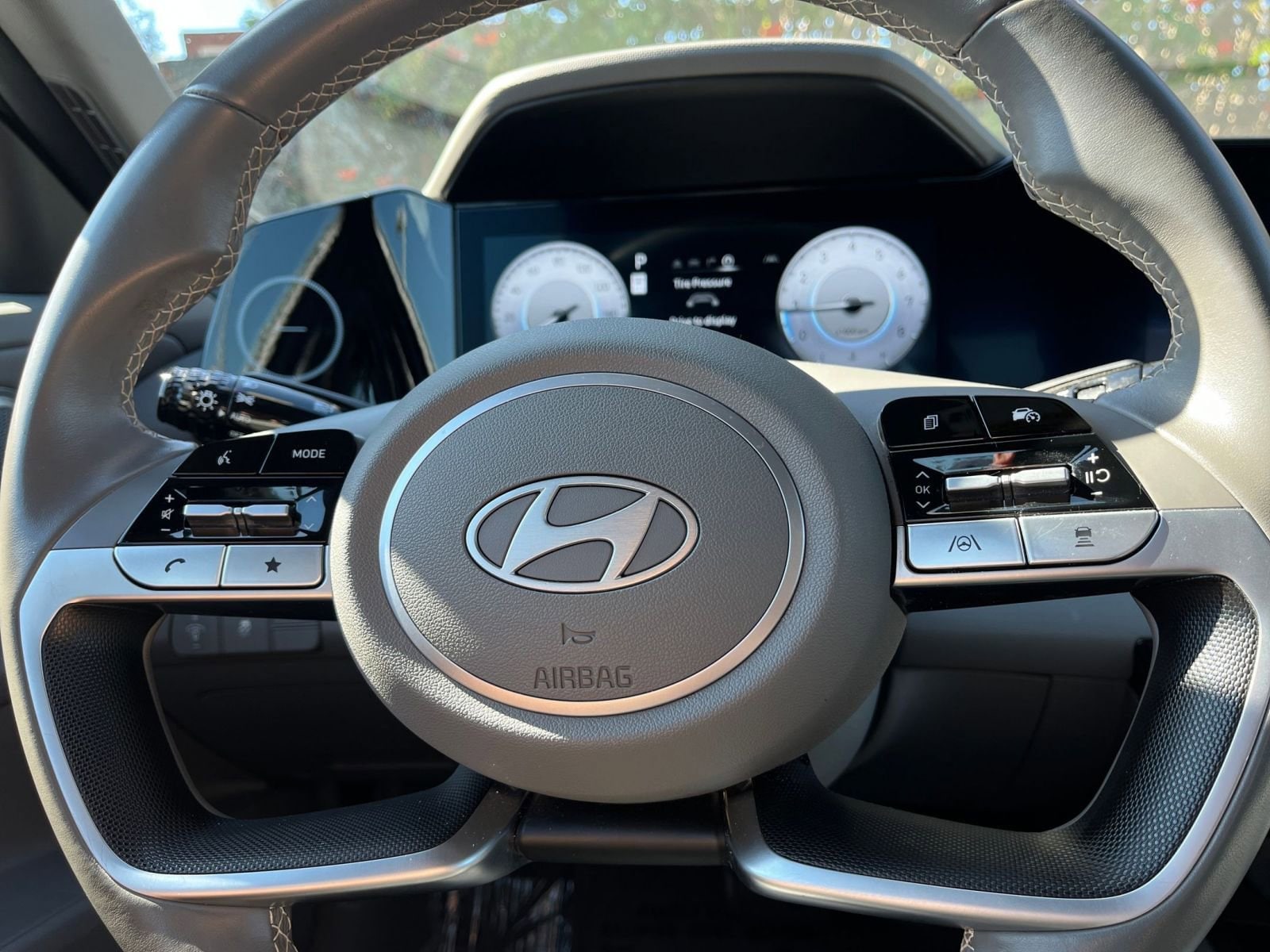 Thumbnail: 2025 Hyundai Elantra - 28