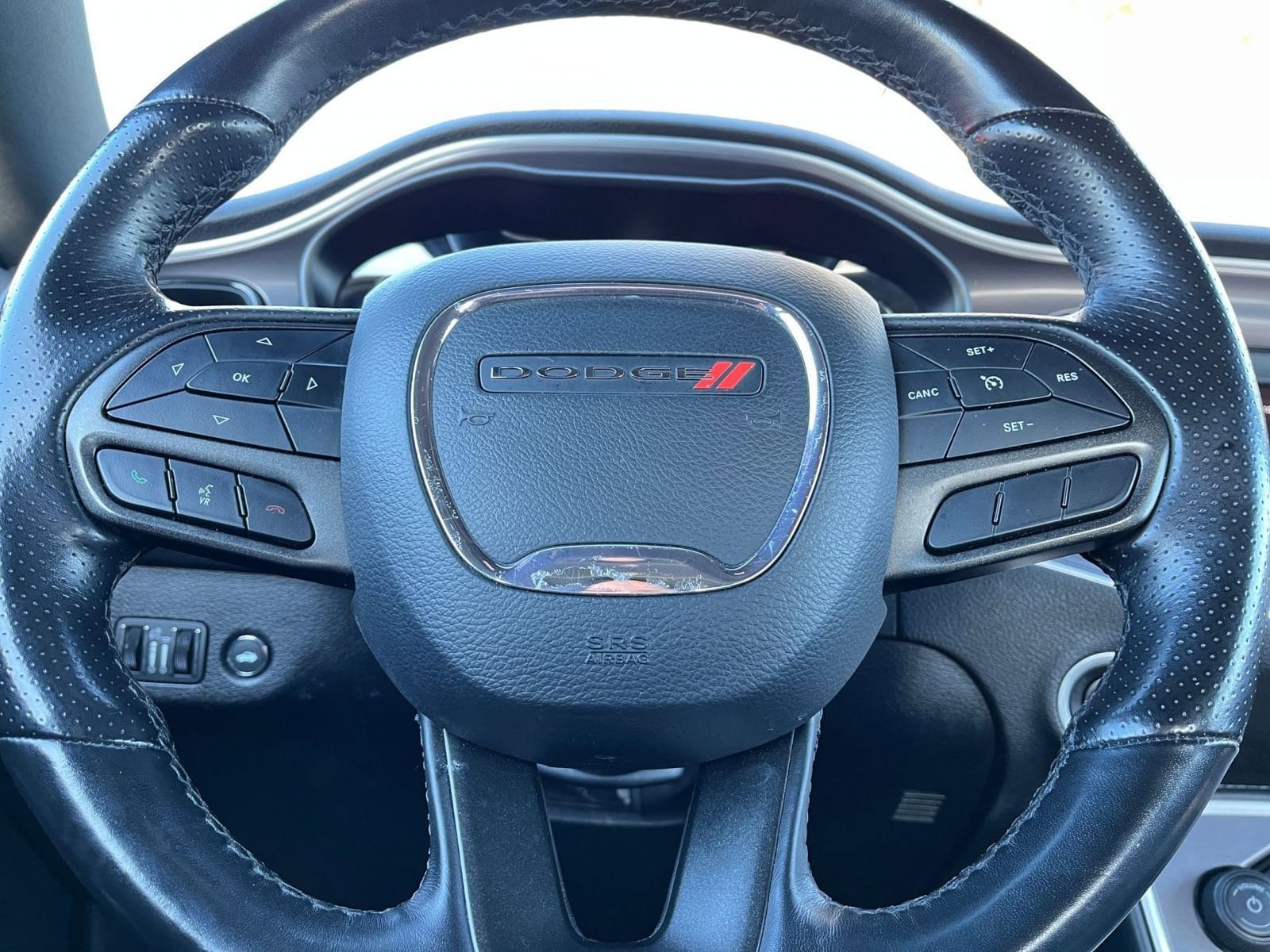 Thumbnail: 2022 Dodge Challenger - 28