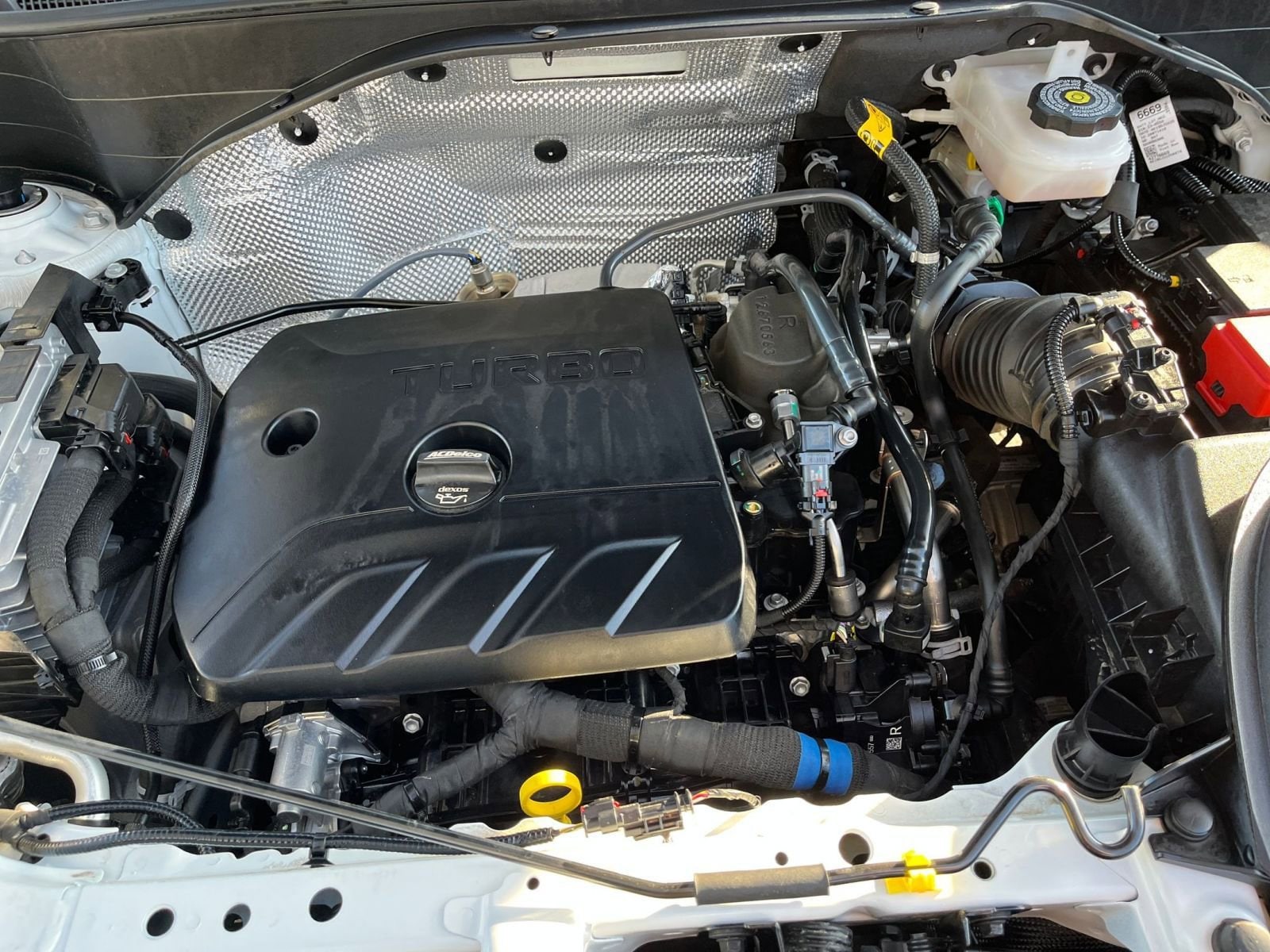 Thumbnail: 2025 Buick Encore GX - 32