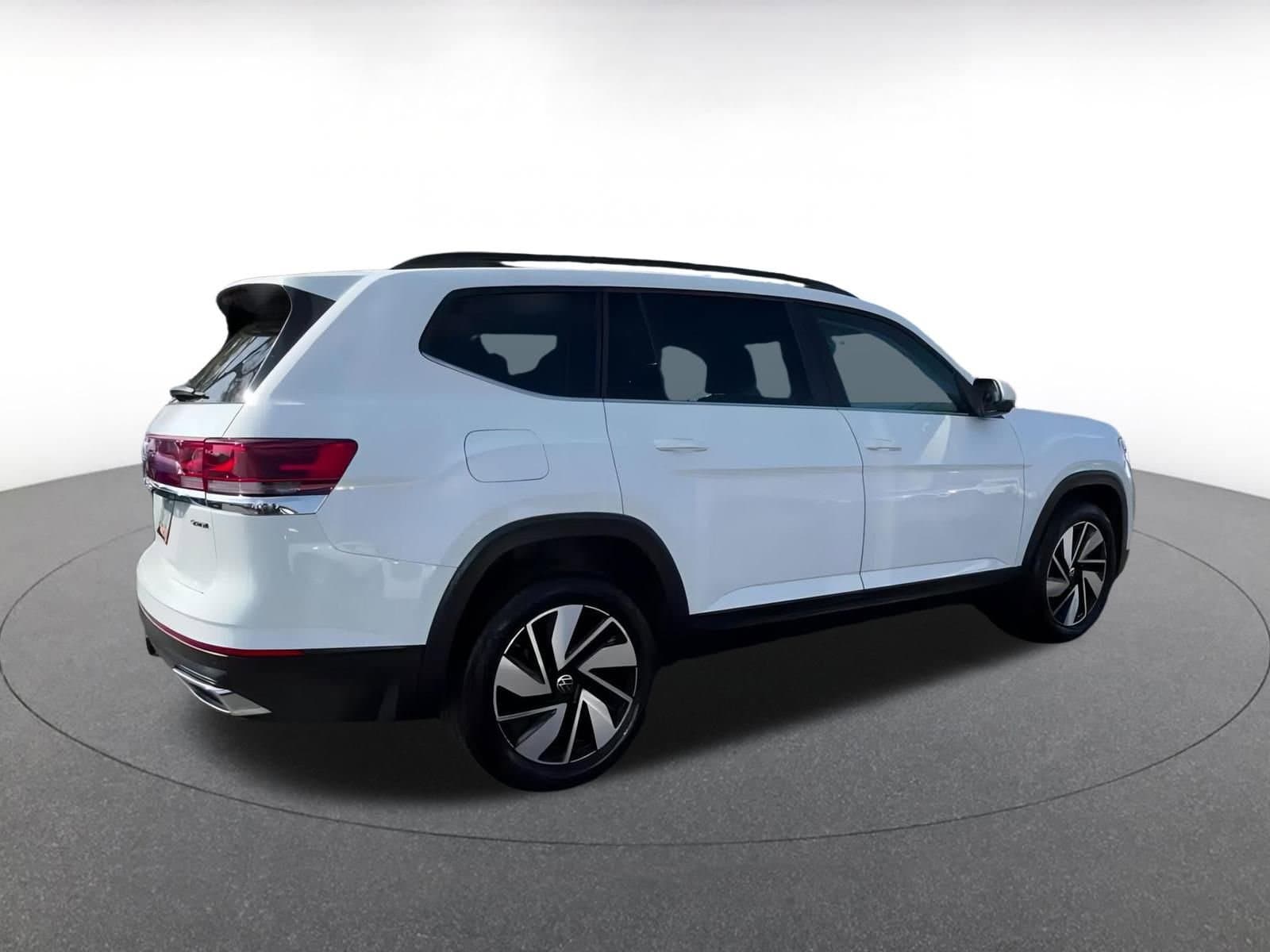 Thumbnail: 2025 Volkswagen Atlas - 15