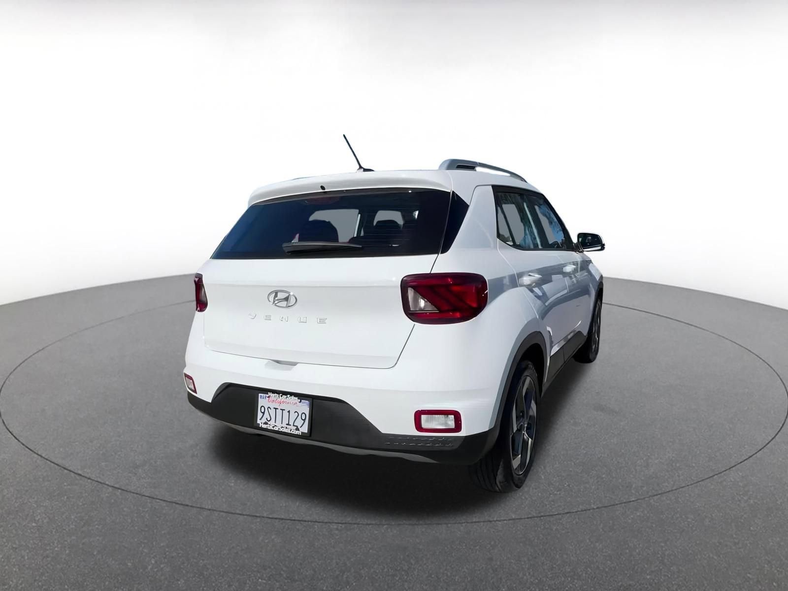 Thumbnail: 2025 Hyundai Venue - 14