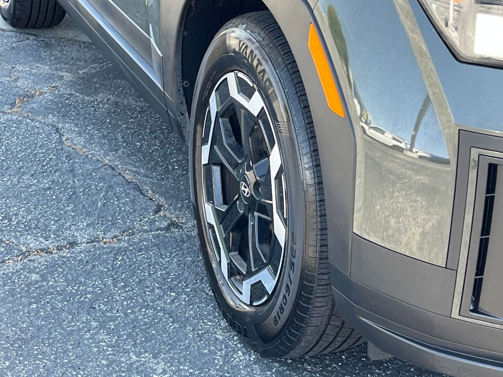 Thumbnail: 2025 Hyundai Santa Fe - 33