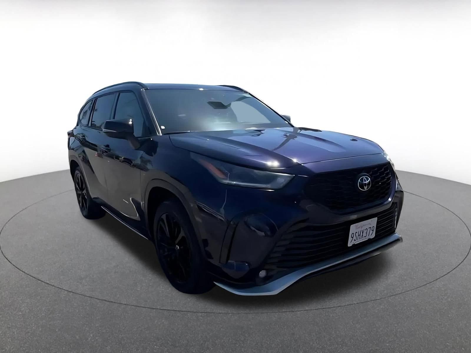 Thumbnail: 2025 Toyota Highlander - 3