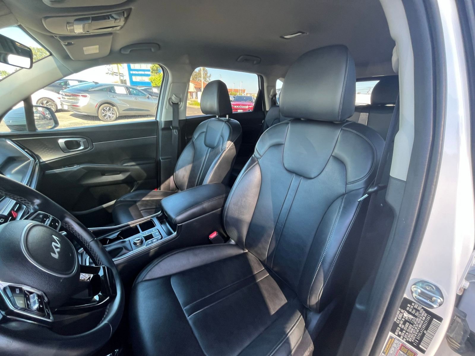 Thumbnail: 2024 Kia Sorento - 28