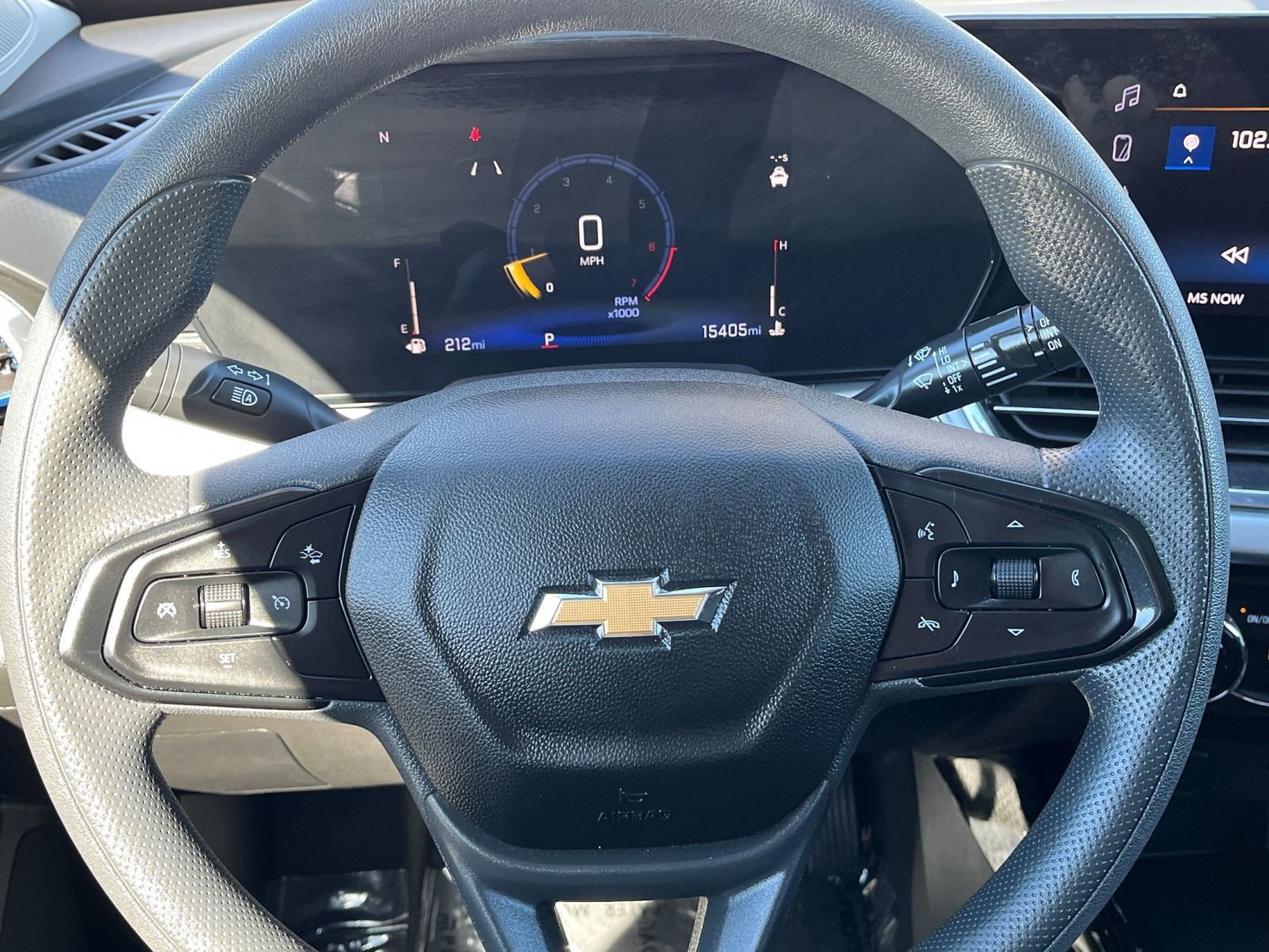 Thumbnail: 2025 Chevrolet Trax - 29