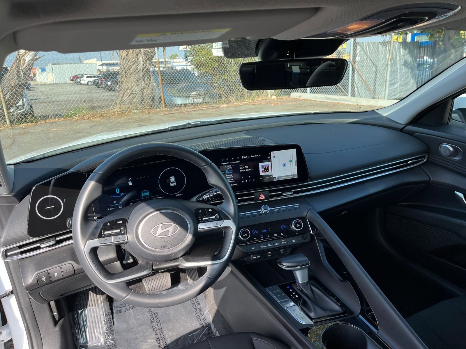 Thumbnail: 2025 Hyundai Elantra - 33