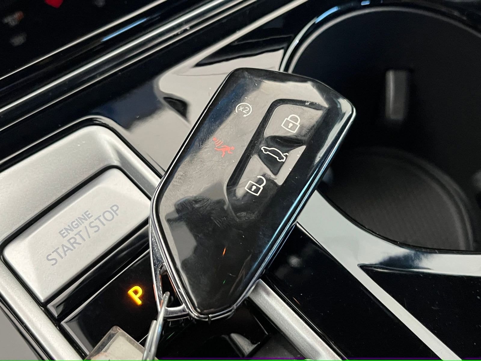 Thumbnail: 2025 Volkswagen Atlas - 23