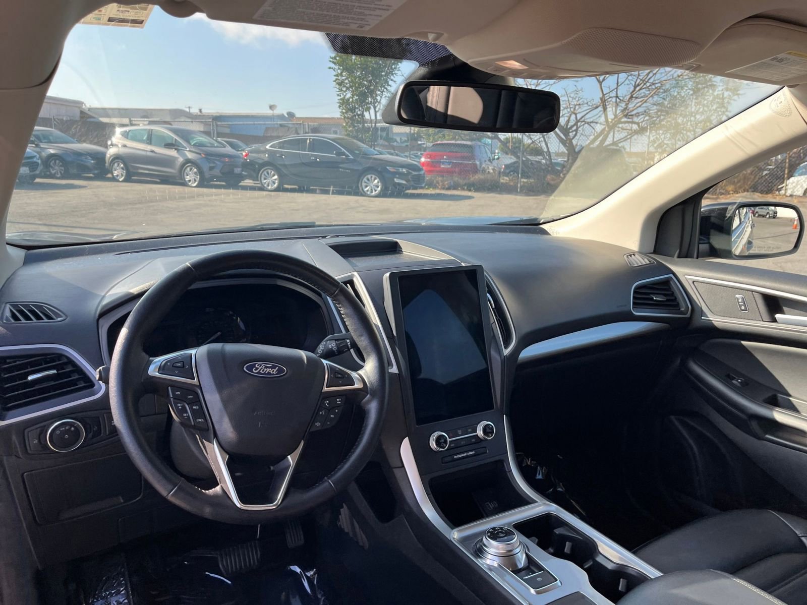 Thumbnail: 2023 Ford Edge - 33