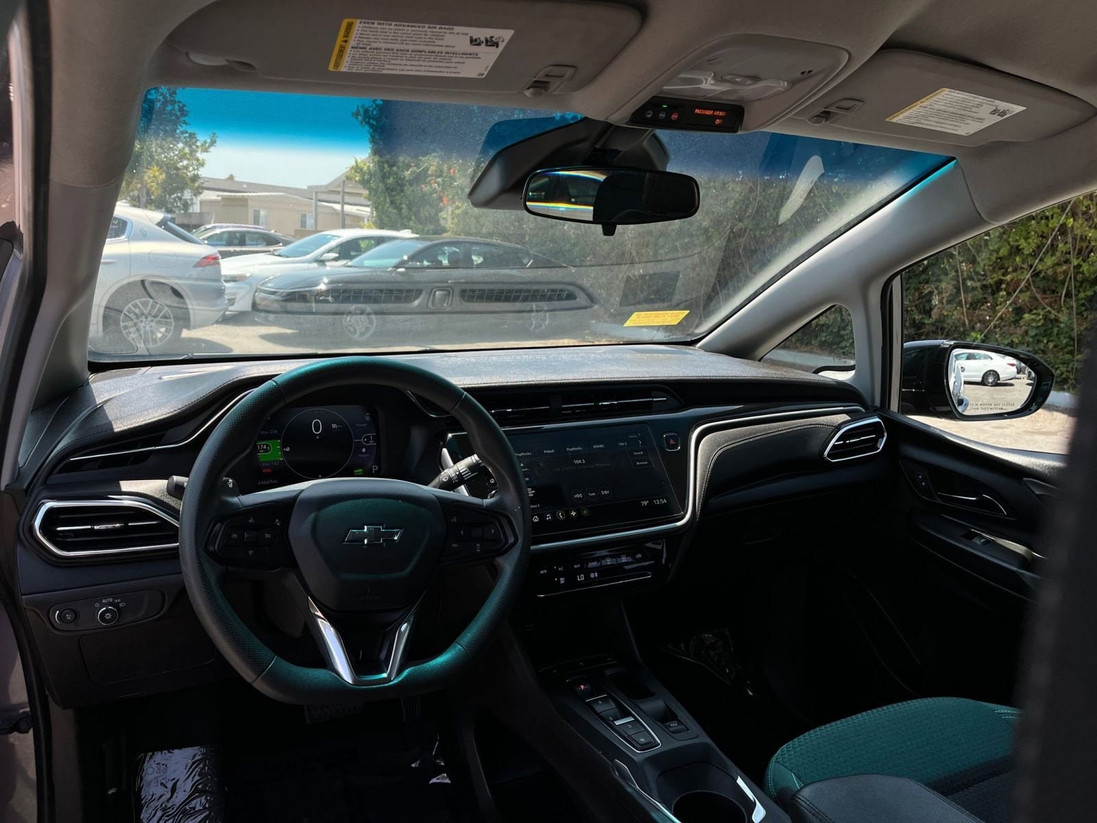 Thumbnail: 2023 Chevrolet Bolt EV - 32