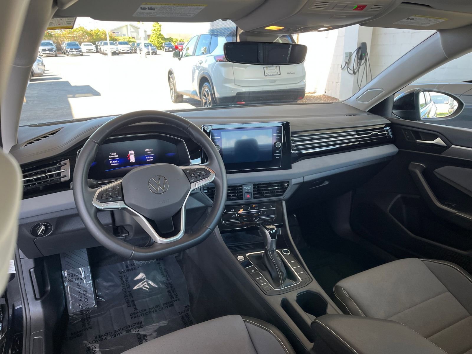 Thumbnail: 2025 Volkswagen Jetta - 33