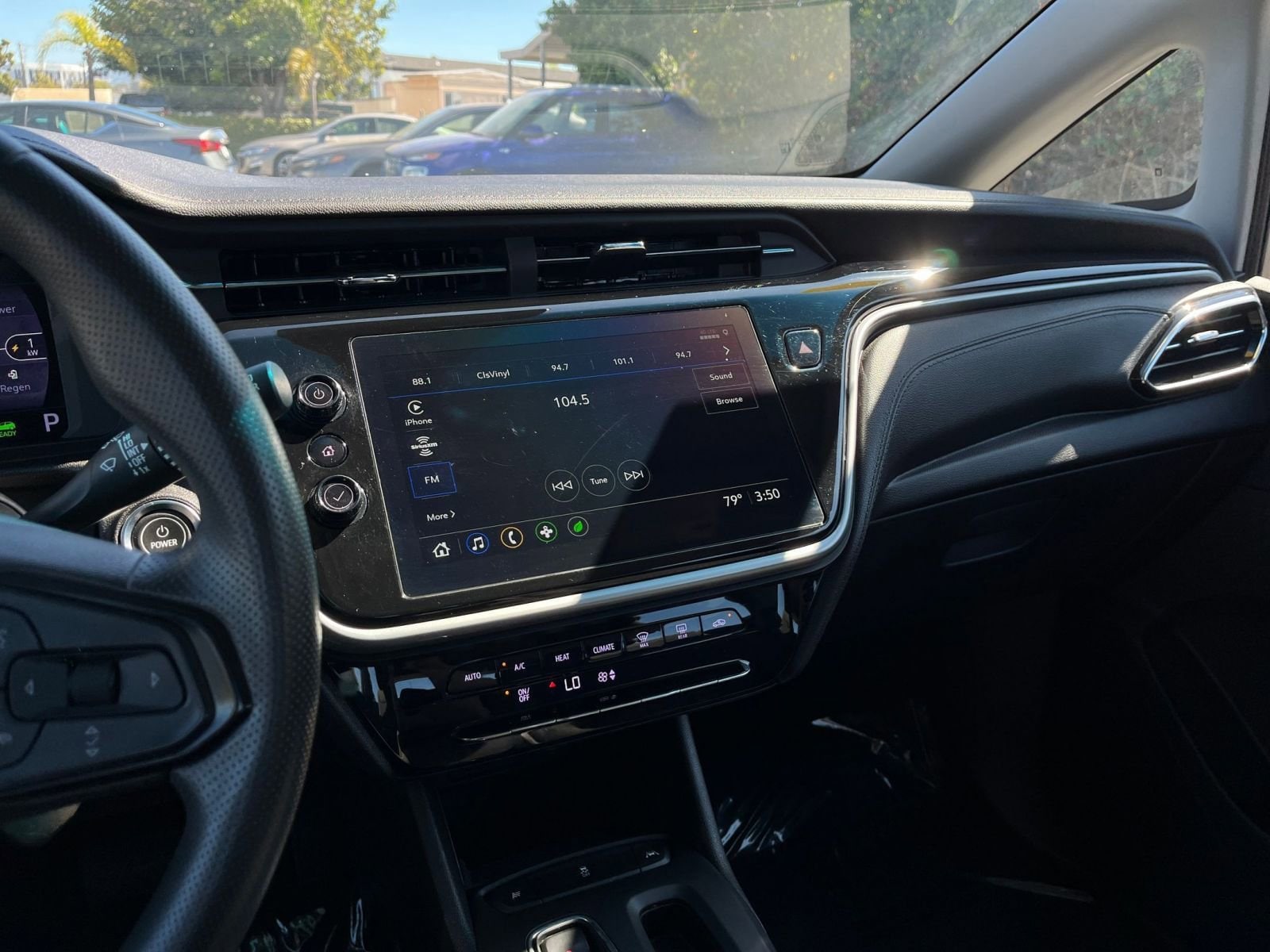 Thumbnail: 2023 Chevrolet Bolt EV - 17
