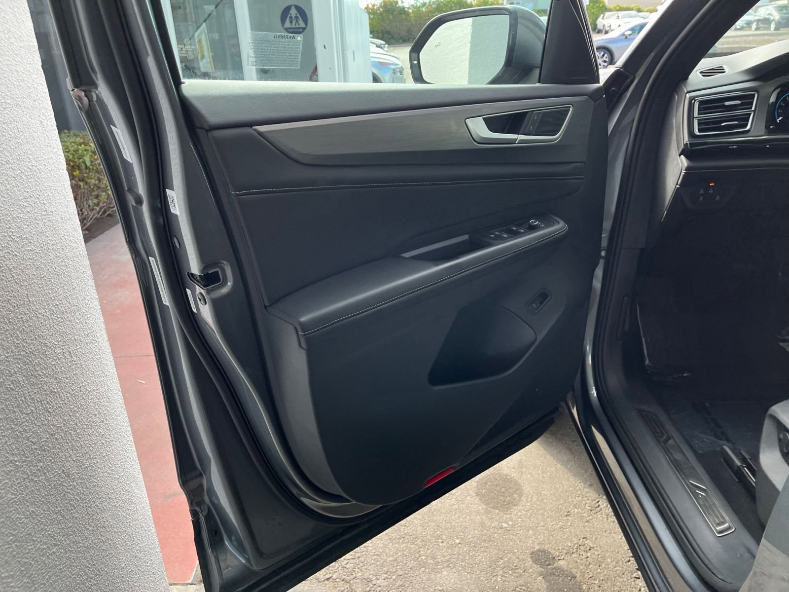 Thumbnail: 2025 Volkswagen Atlas - 20