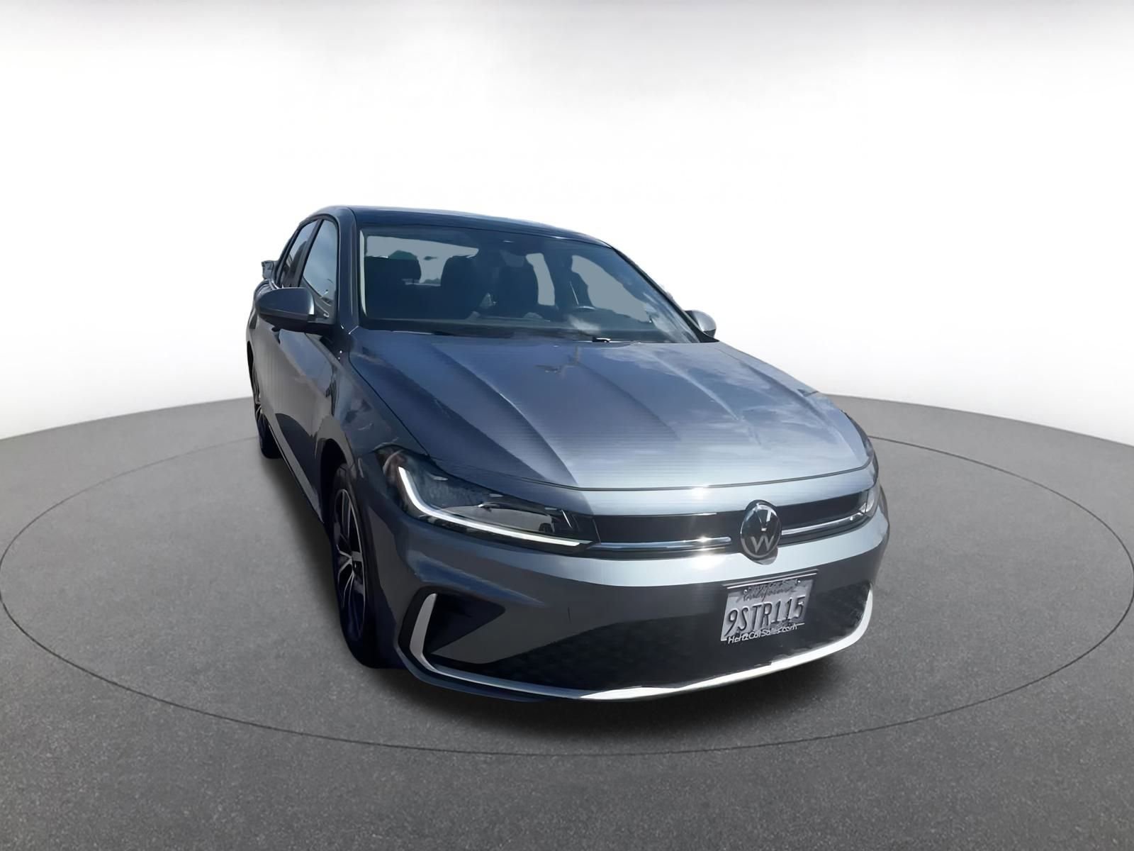 Thumbnail: 2025 Volkswagen Jetta - 3