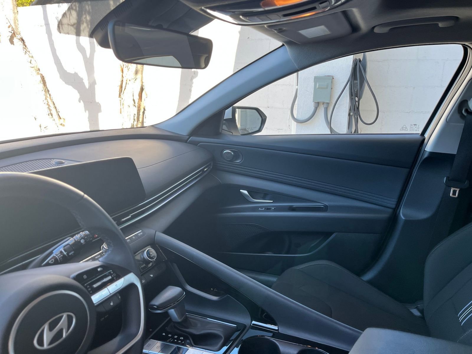 Thumbnail: 2025 Hyundai Elantra - 35