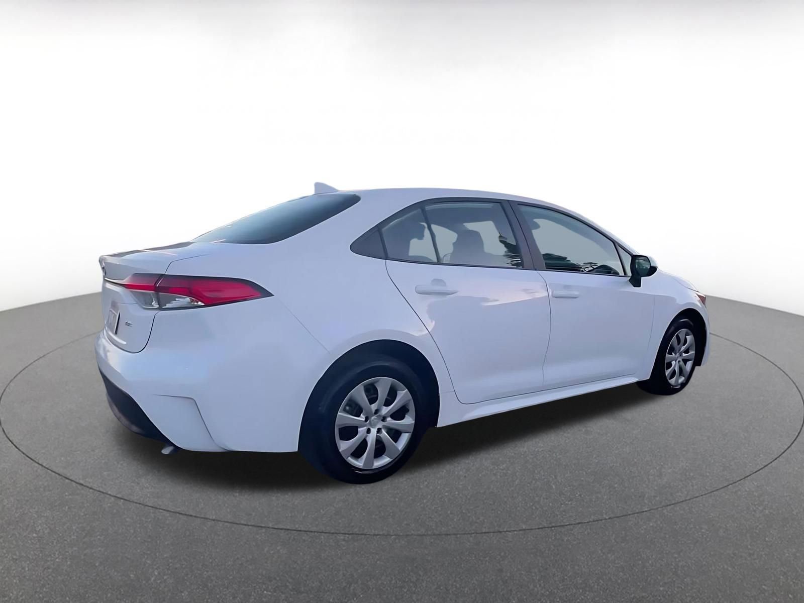 Thumbnail: 2025 Toyota Corolla - 14