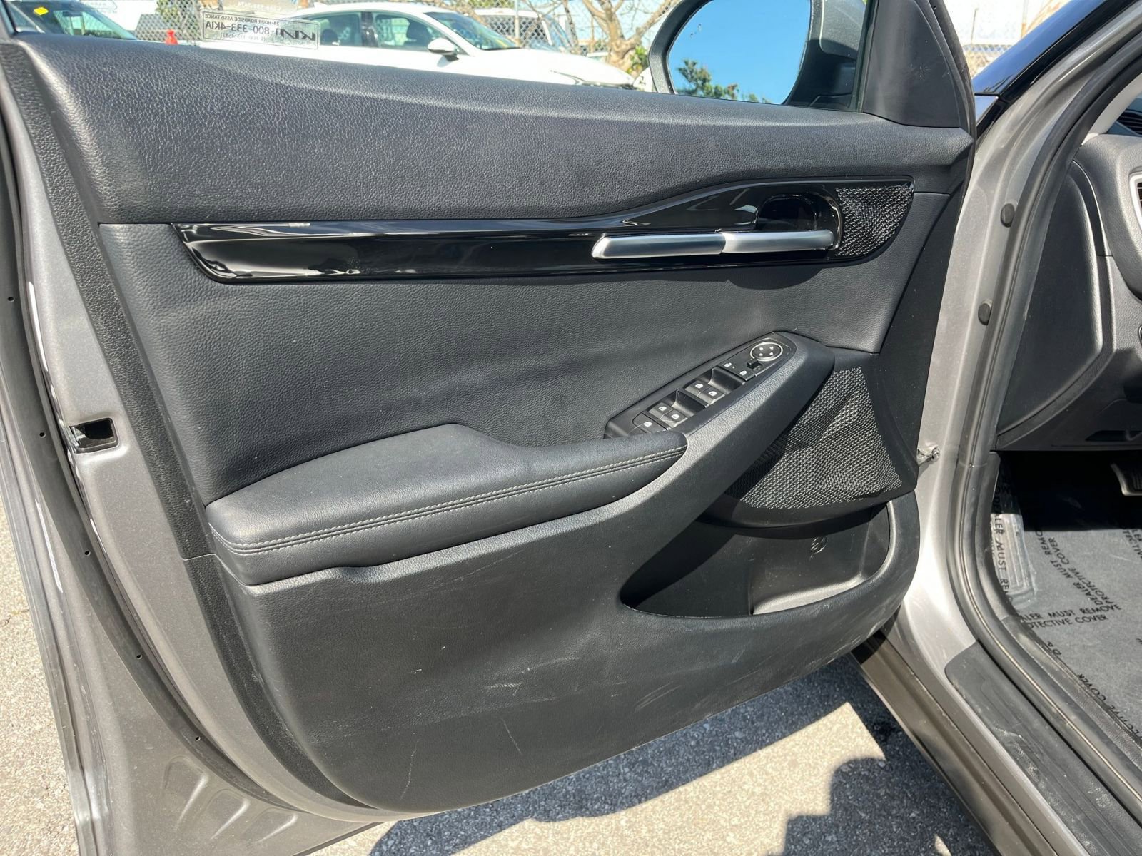 Thumbnail: 2025 Kia Seltos - 18