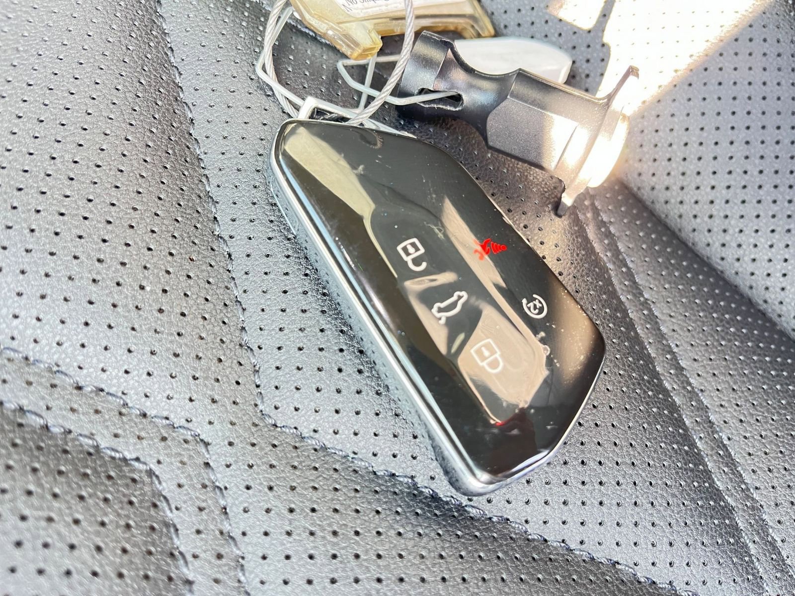 Thumbnail: 2025 Volkswagen Atlas - 22