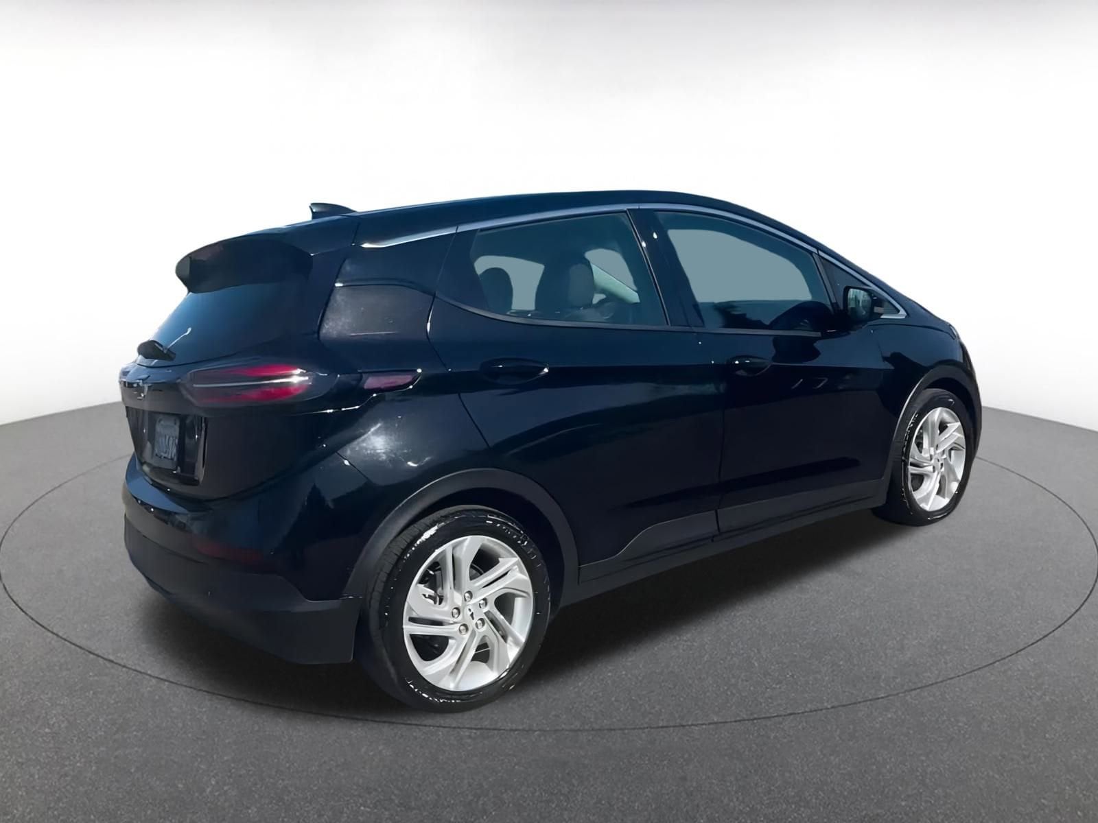 Thumbnail: 2023 Chevrolet Bolt EV - 9