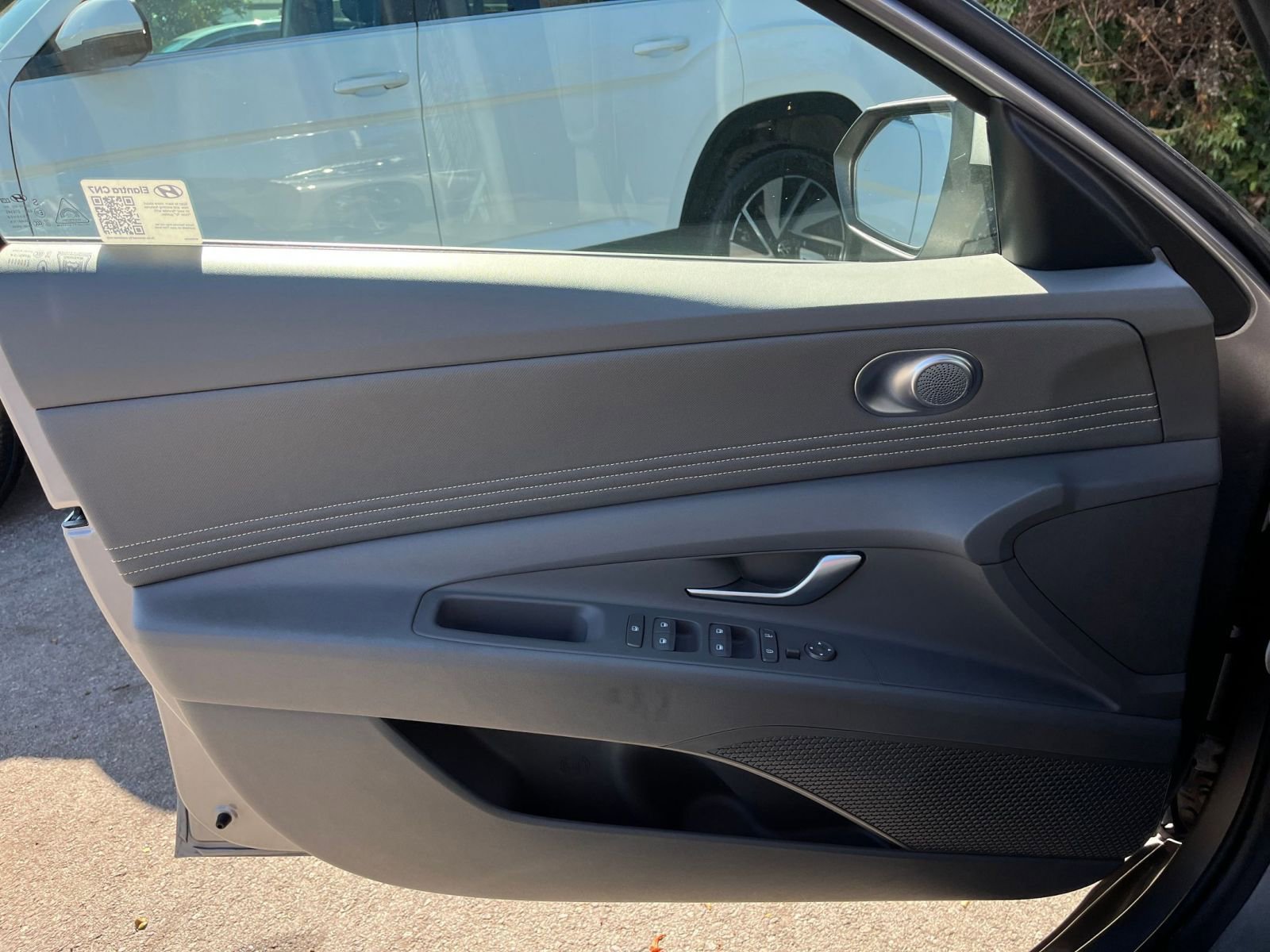 Thumbnail: 2025 Hyundai Elantra - 20