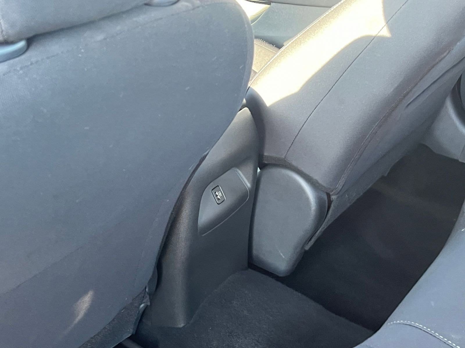 Thumbnail: 2025 Nissan Sentra - 24