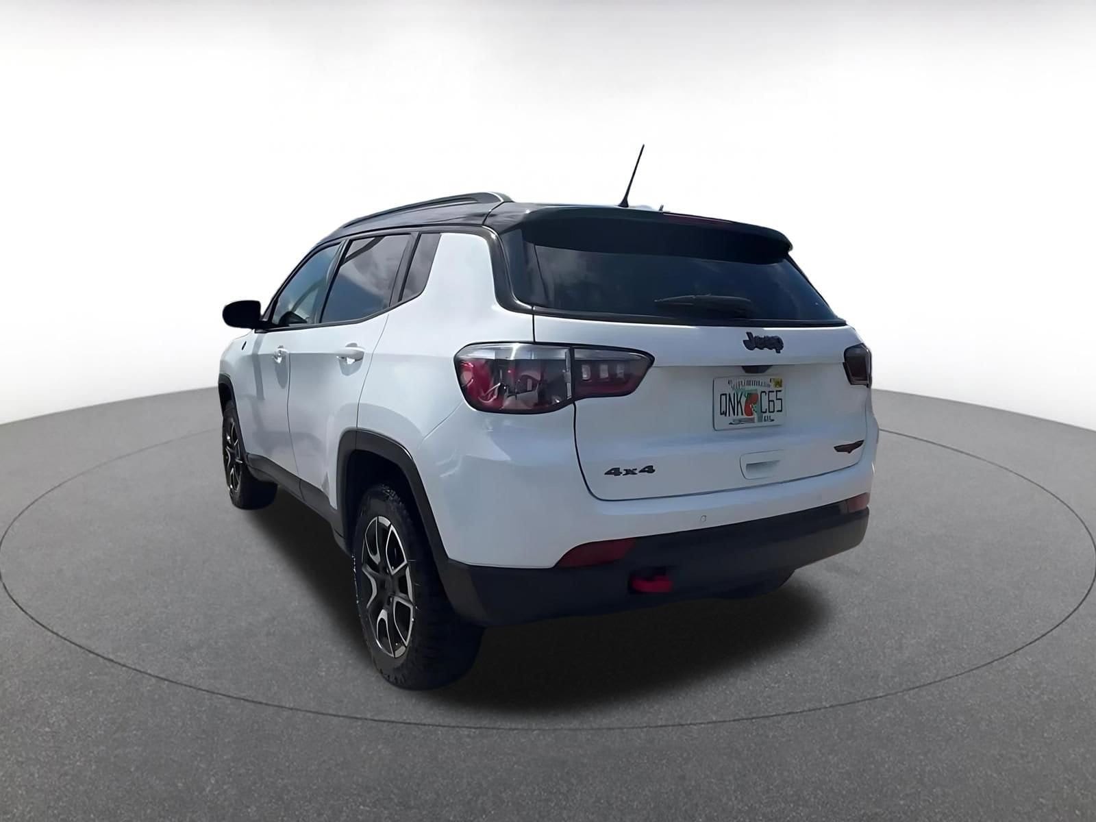 Thumbnail: 2025 Jeep Compass - 11