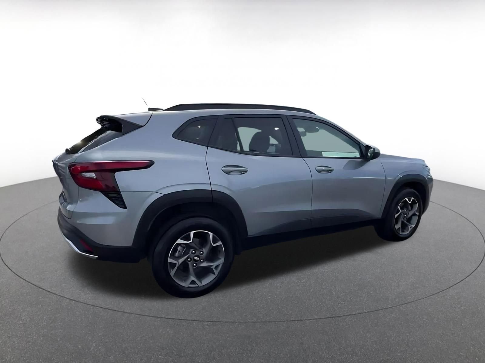 Thumbnail: 2025 Chevrolet Trax - 14