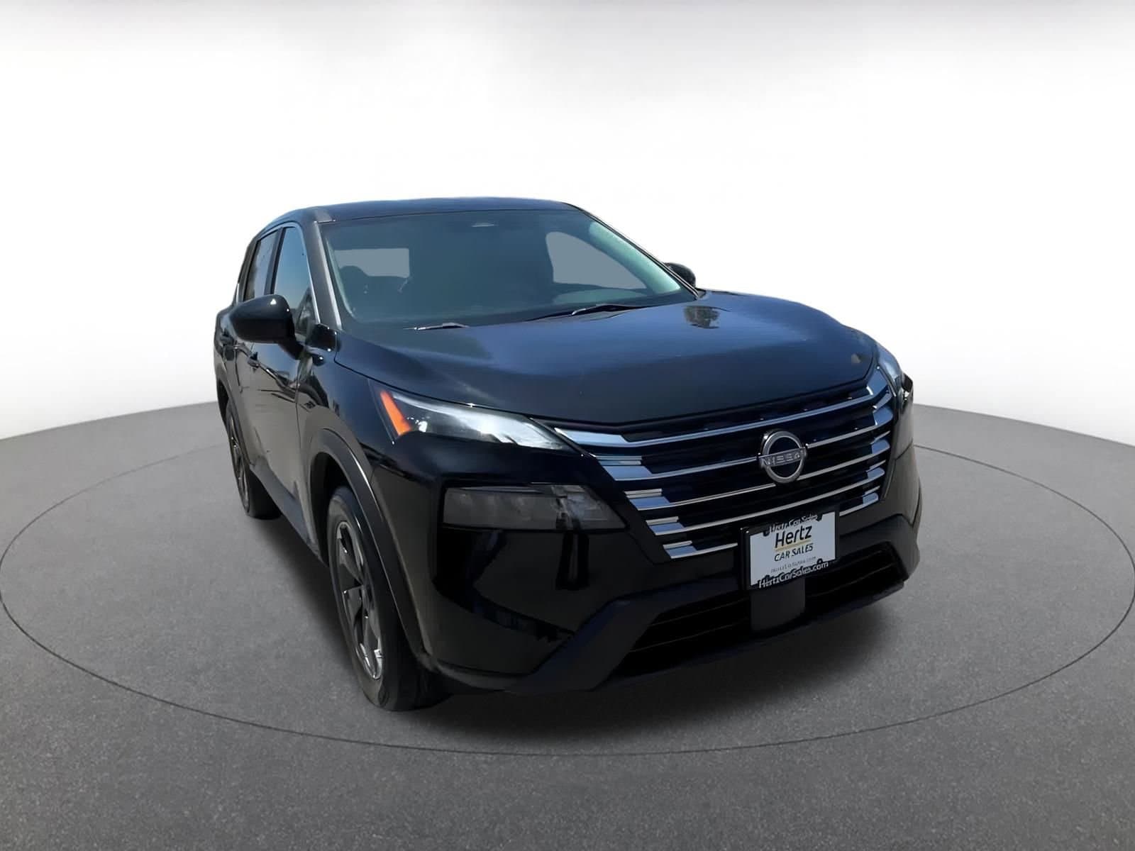 Thumbnail: 2024 Nissan Rogue - 3