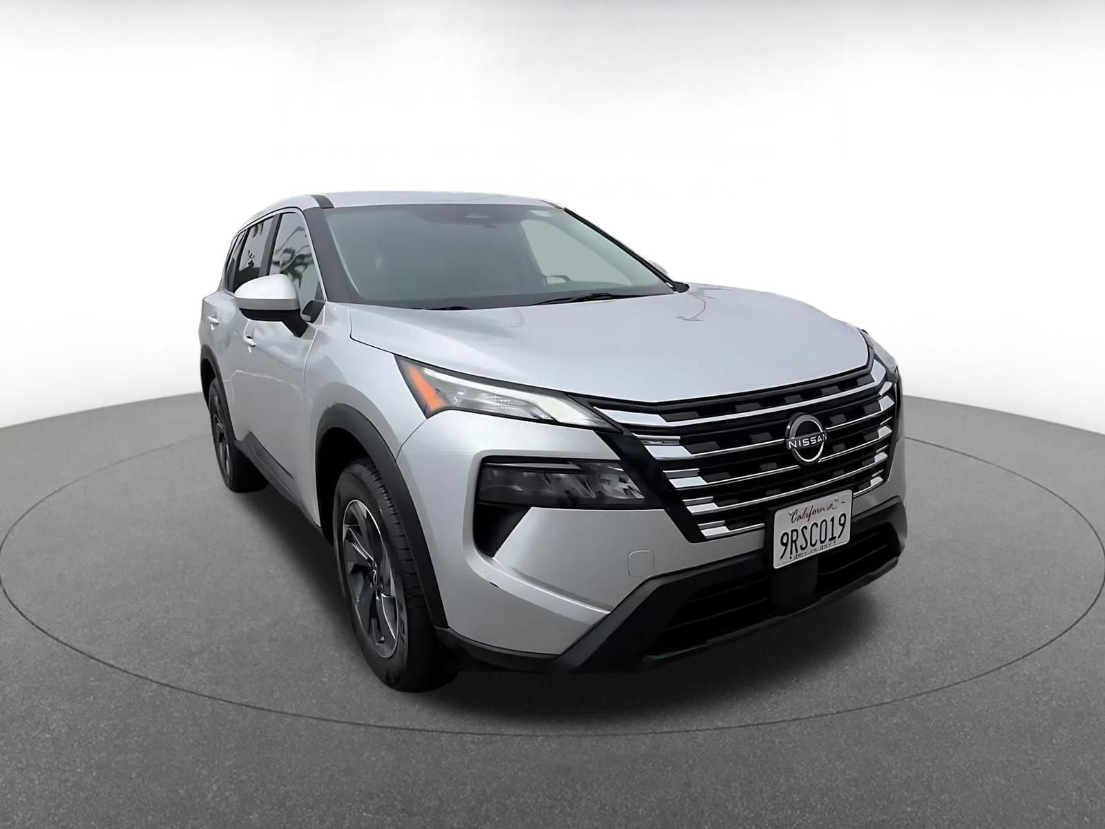 Thumbnail: 2025 Nissan Rogue - 3