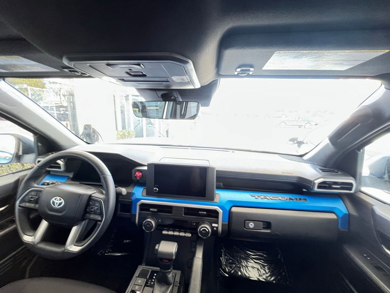 Thumbnail: 2025 Toyota Tacoma - 33