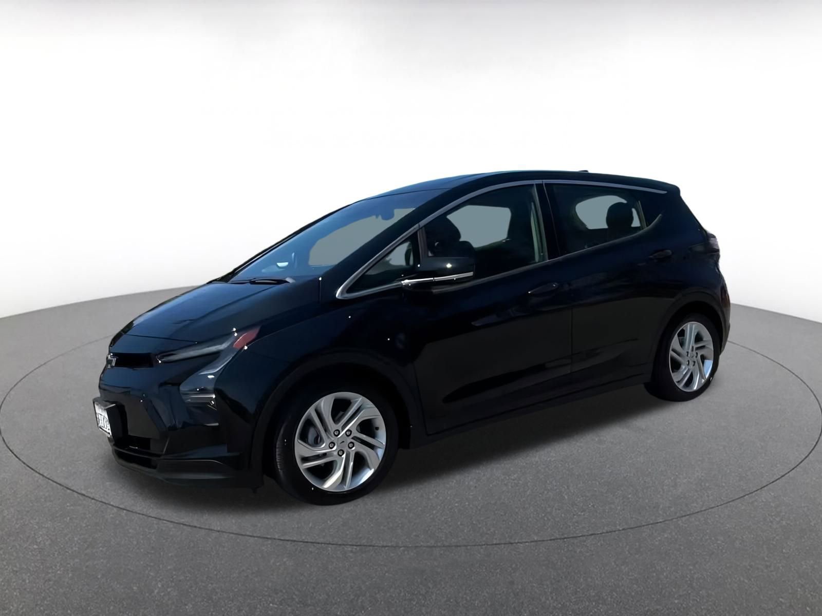 Thumbnail: 2023 Chevrolet Bolt EV - 5