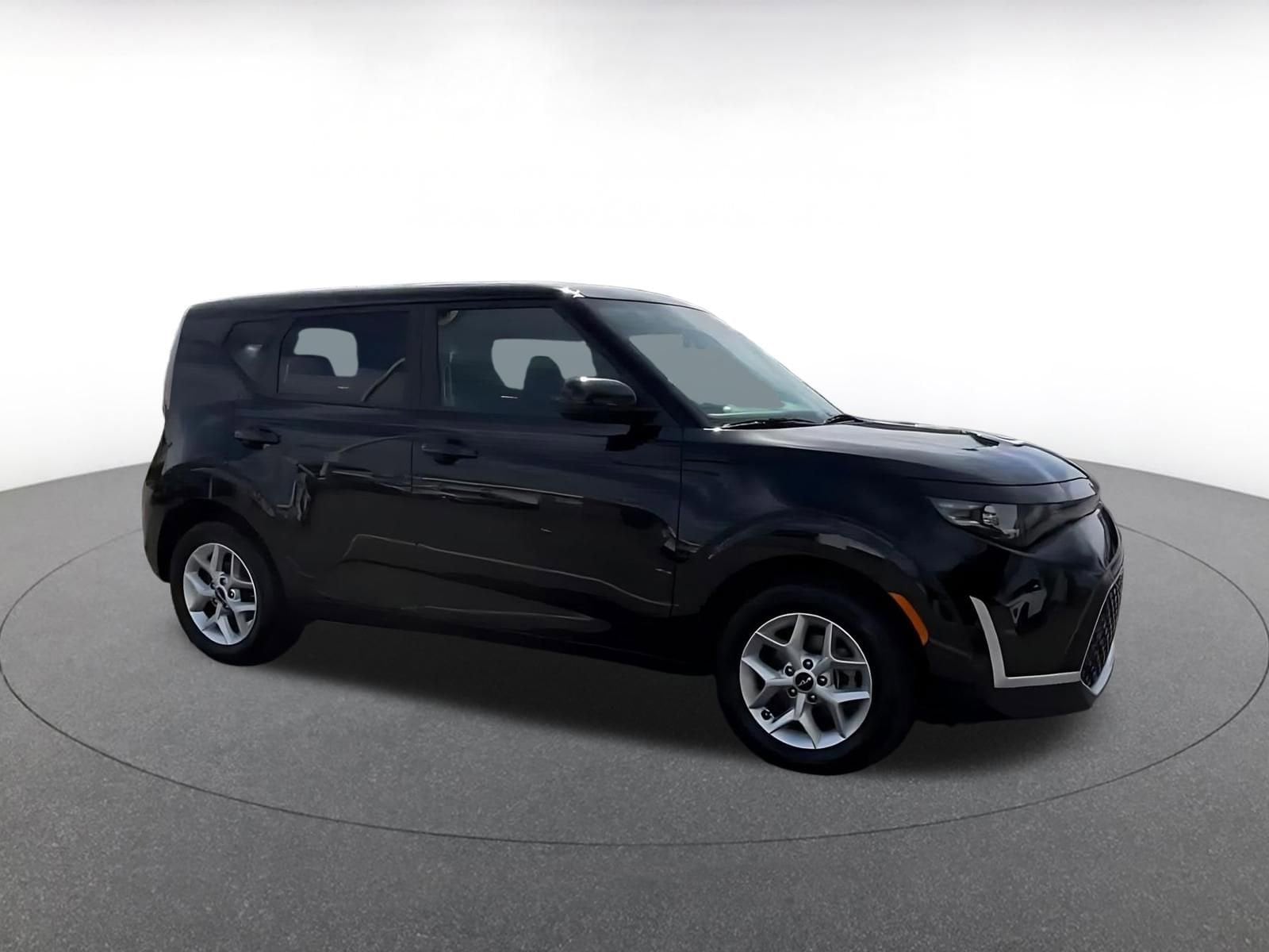 Thumbnail: 2025 Kia Soul - 2