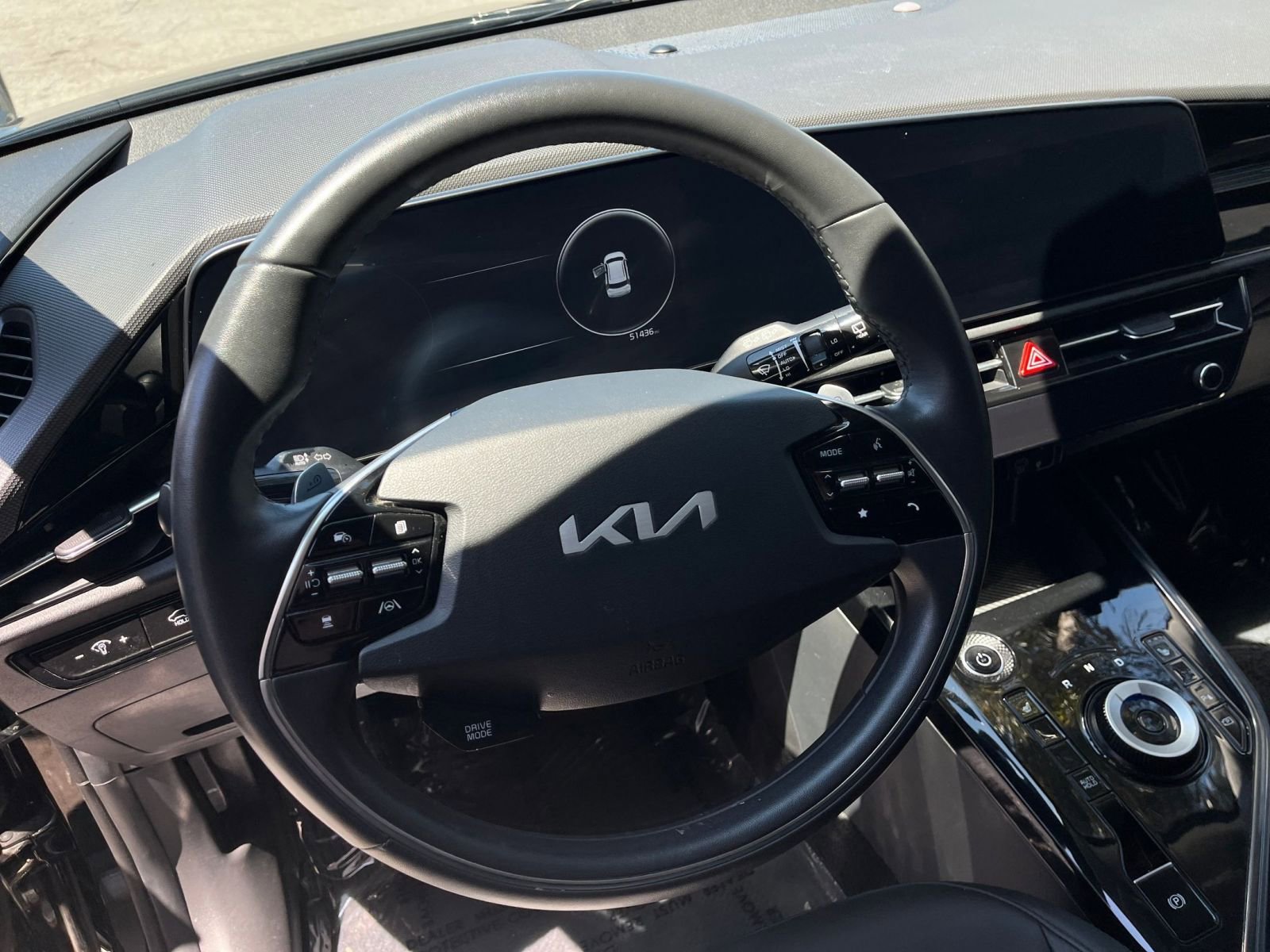 Thumbnail: 2023 Kia Niro - 27