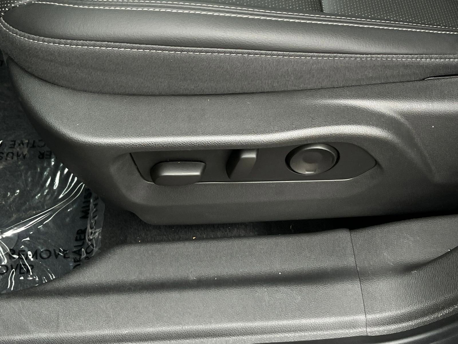 2024 Buick Envision Preferred 19