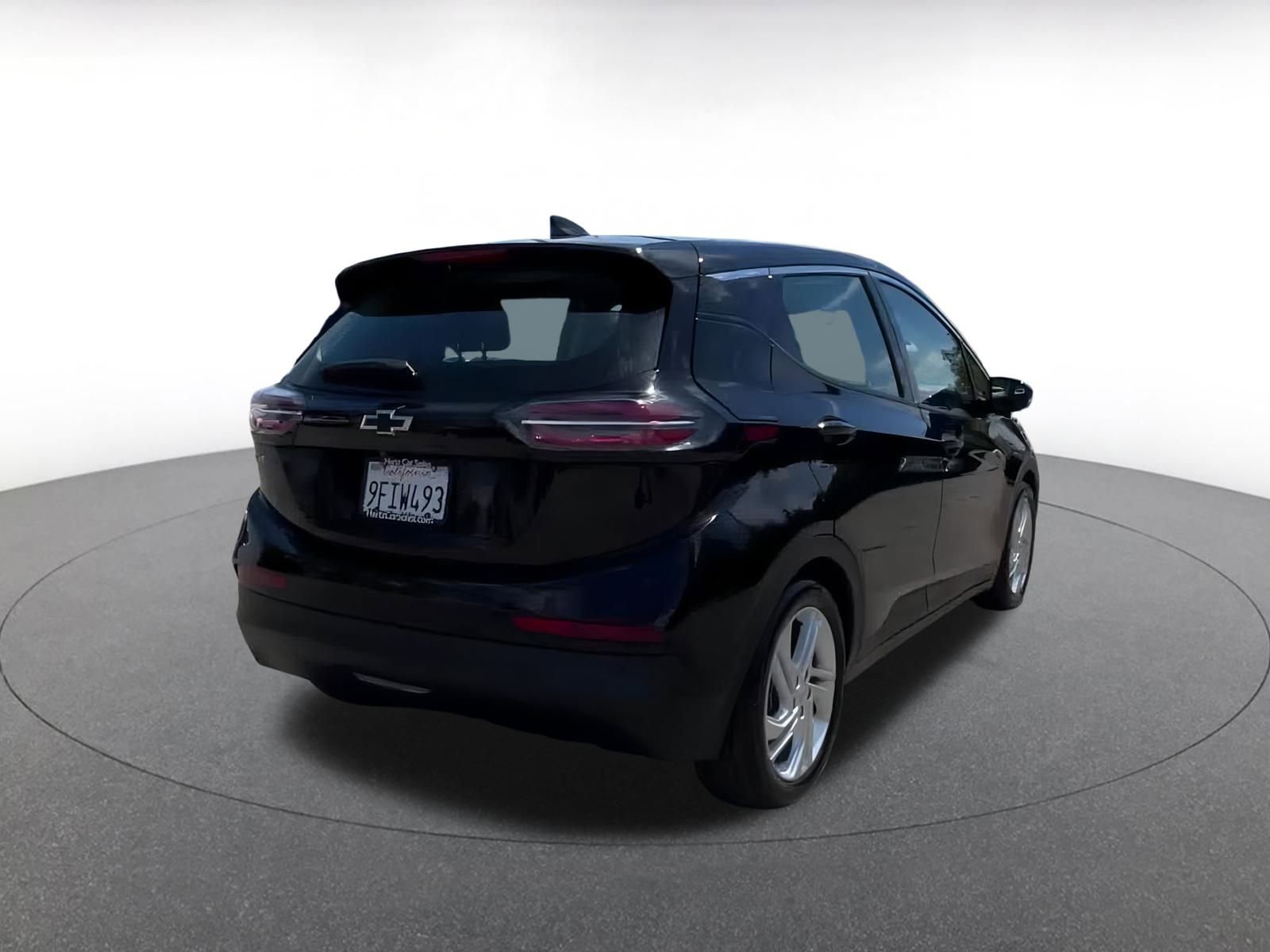 Thumbnail: 2023 Chevrolet Bolt EV - 12