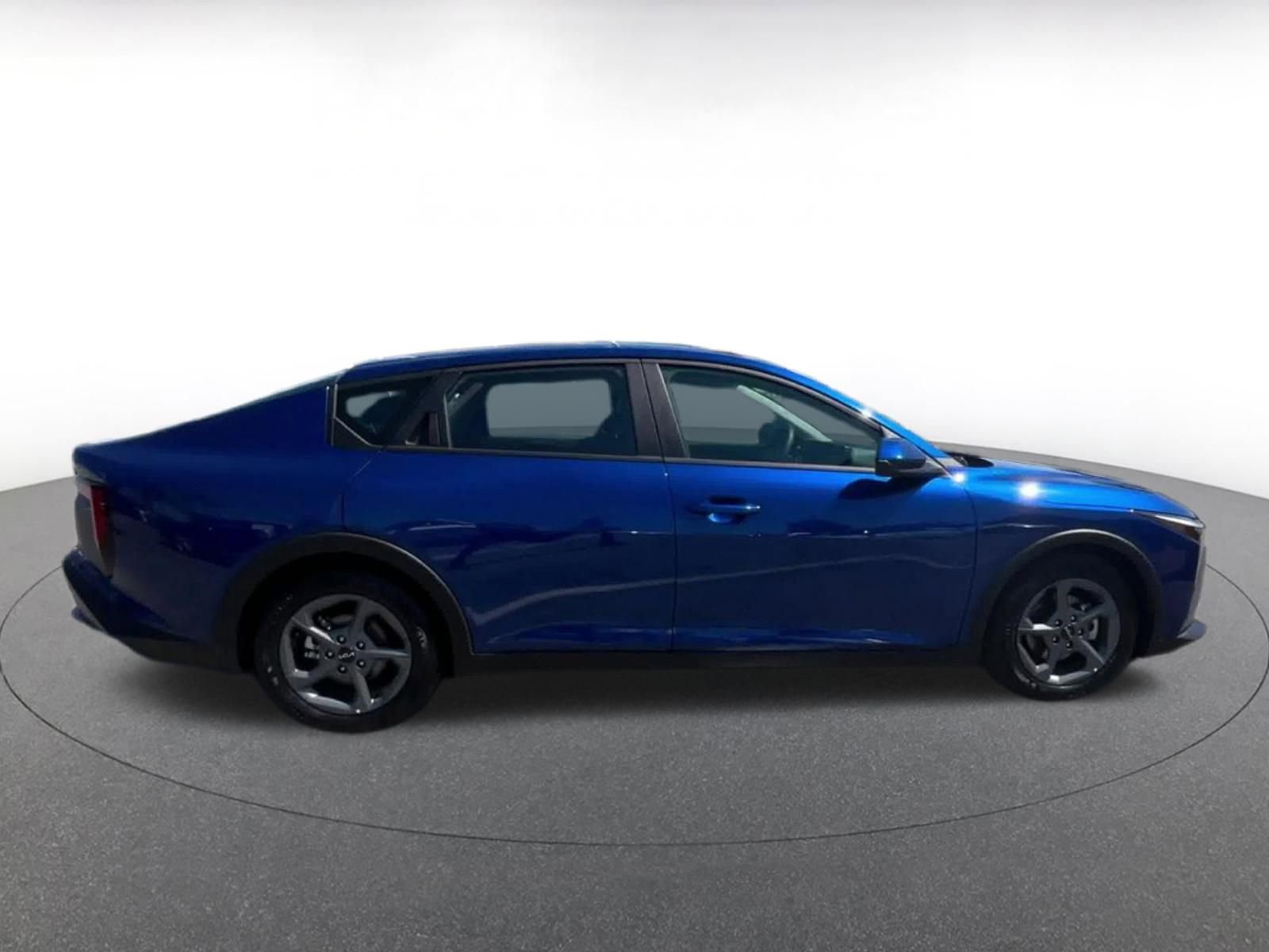Thumbnail: 2025 Kia K4 - 16